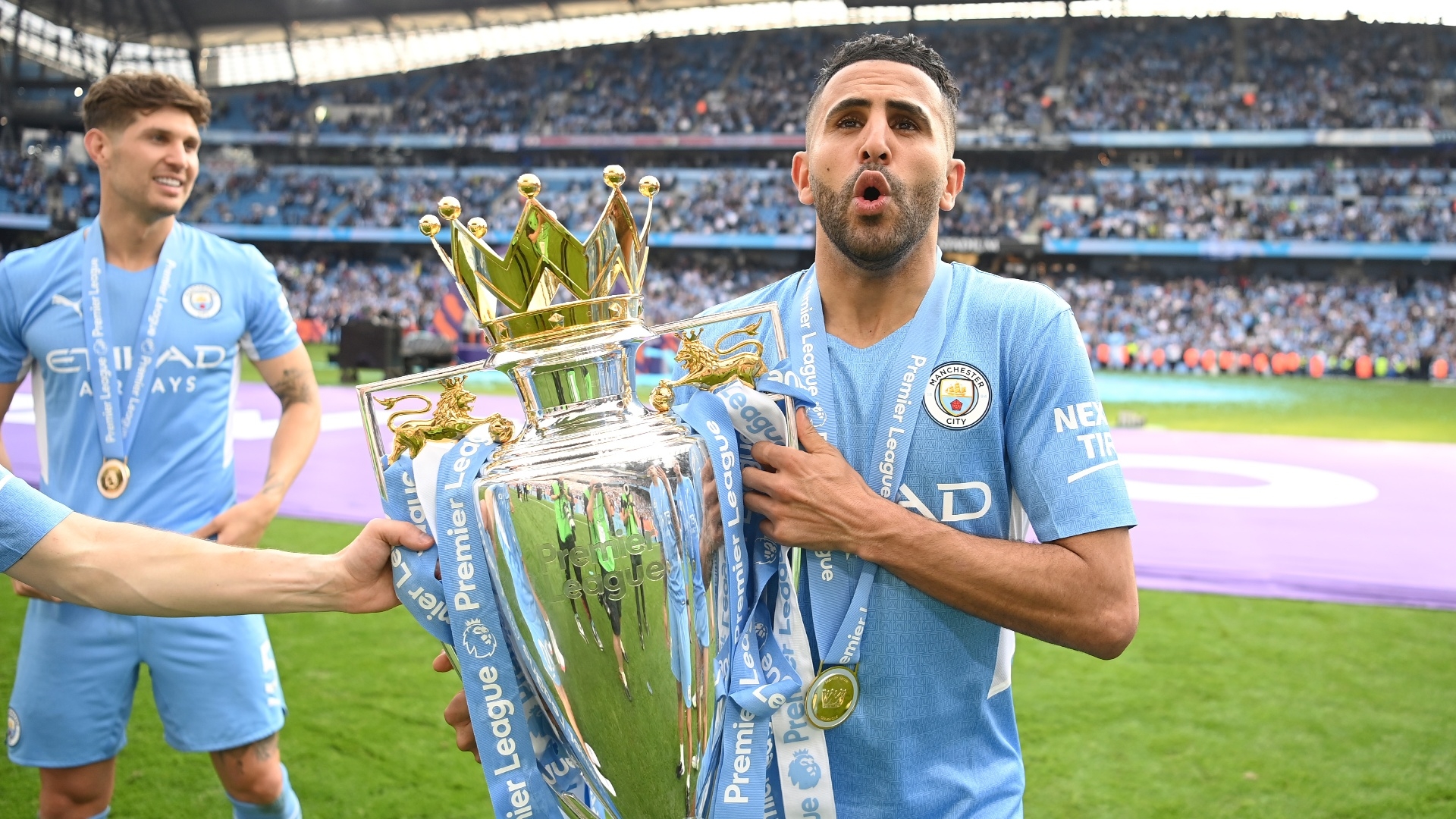 Mahrez Manchester City Wallpapers