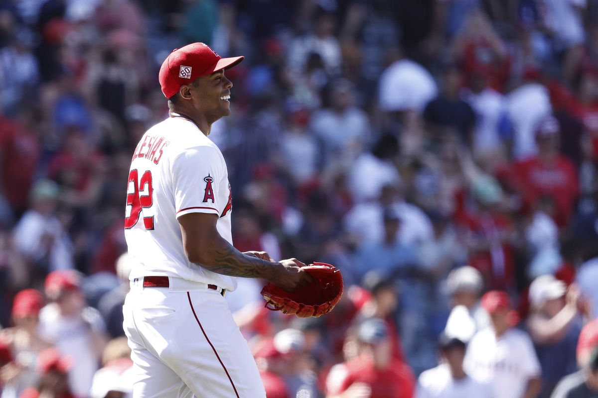 Raisel Iglesias Wallpapers