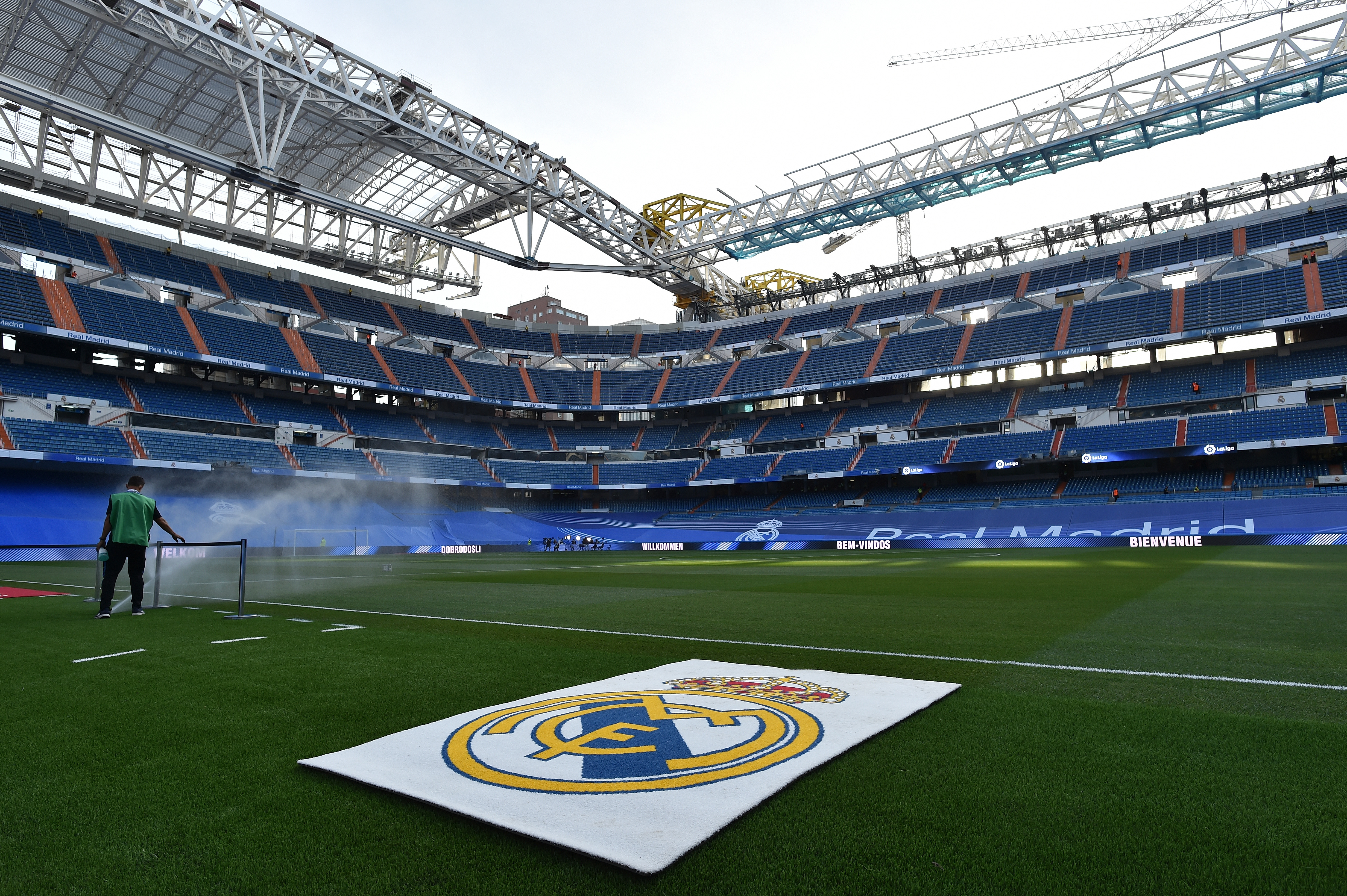 Santiago Bernabeu Stadium Wallpapers