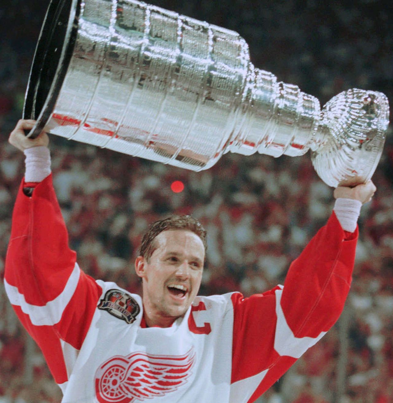 Steve Yzerman Wallpapers