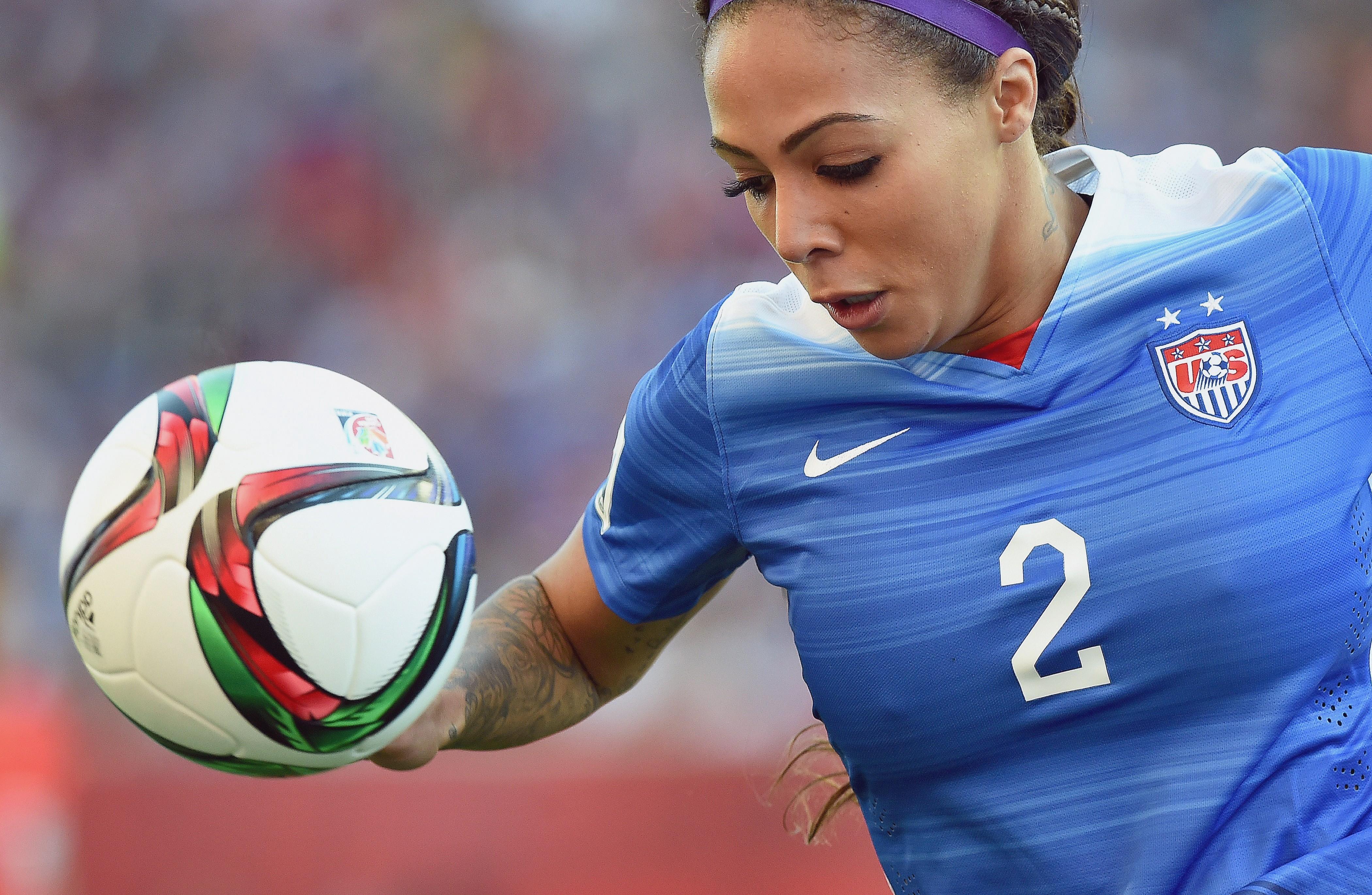 Sydney Leroux Wallpapers