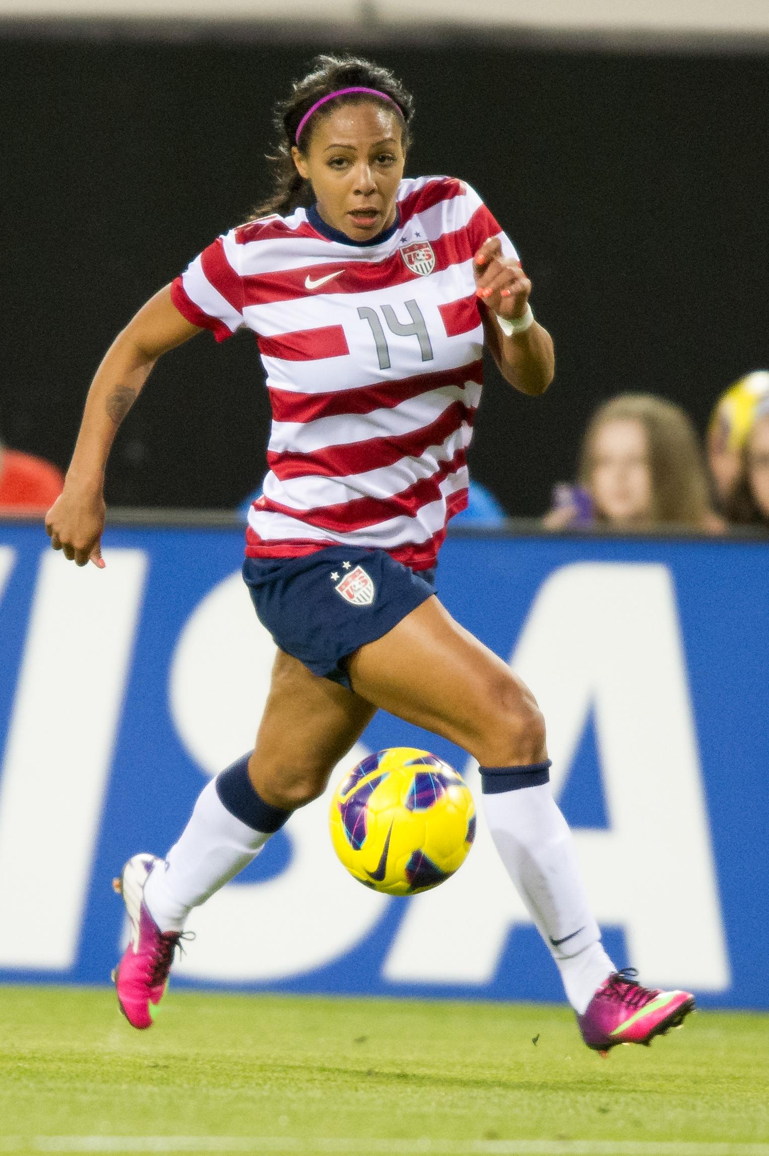 Sydney Leroux Wallpapers