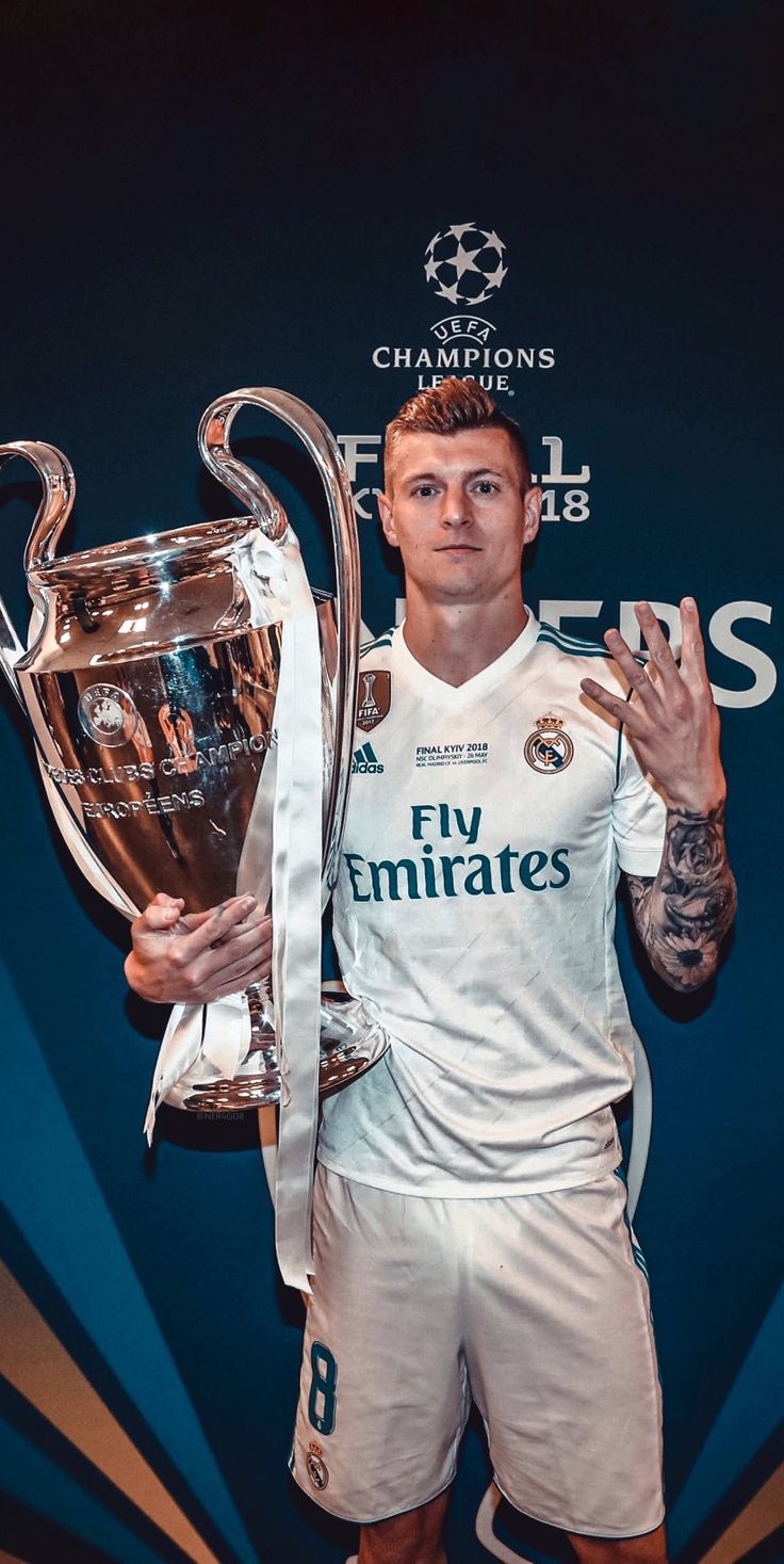 Toni Kroos Wallpapers