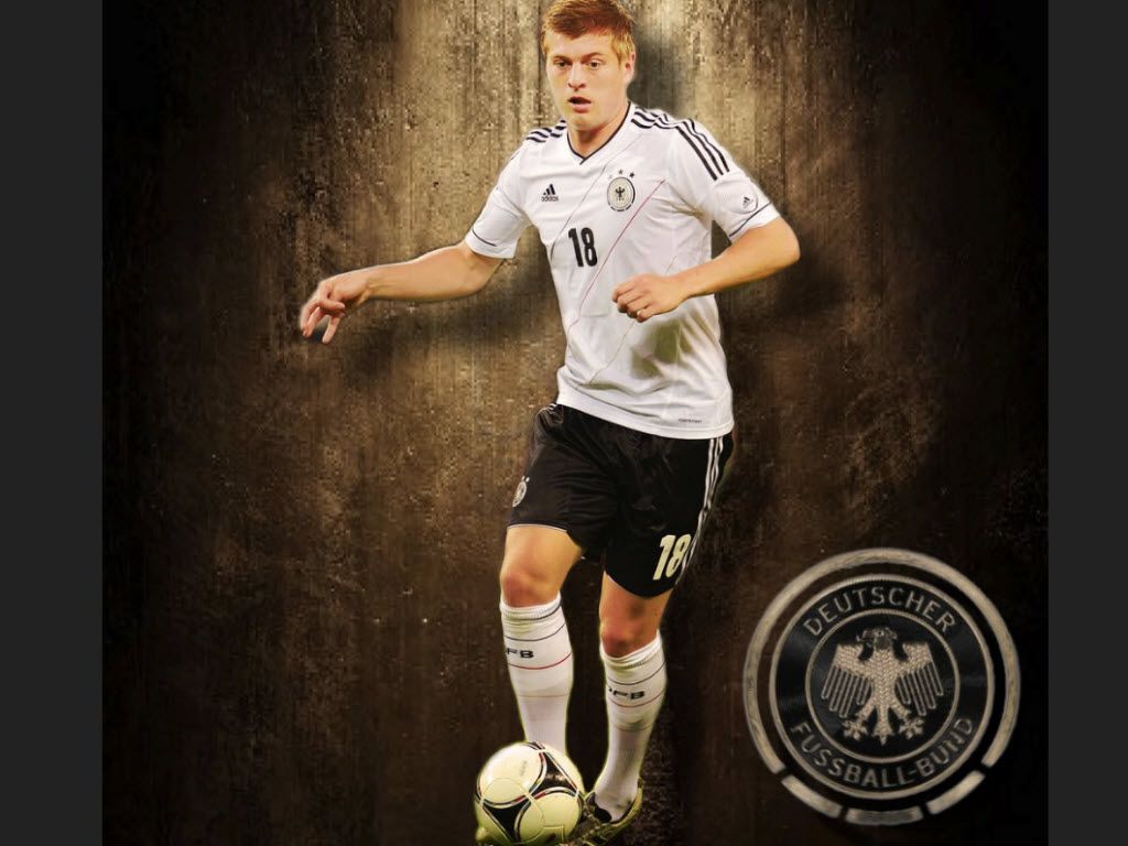 Toni Kroos German Soccer Player Wallpapers