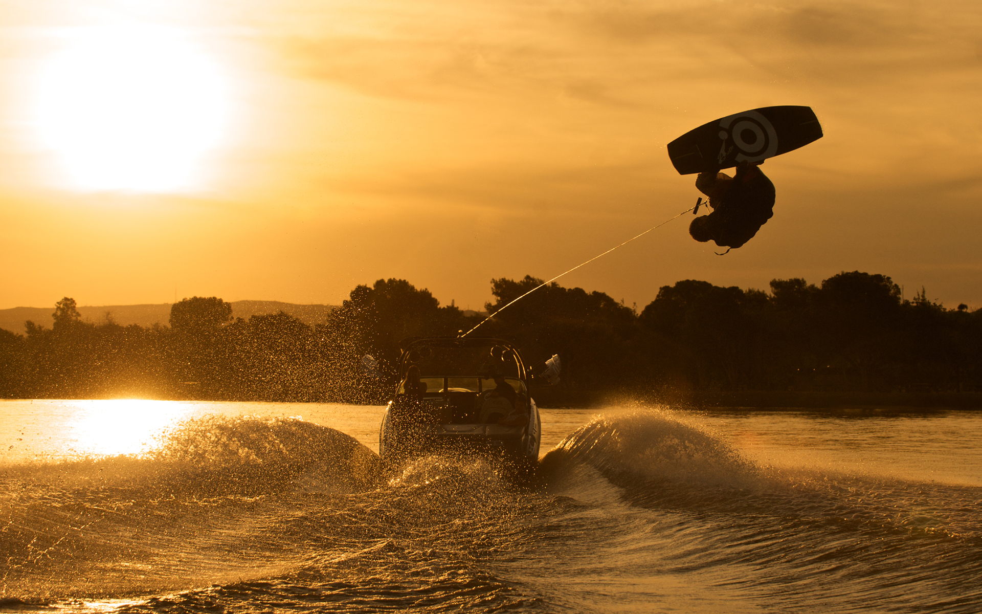 Wake Boarding Wallpapers