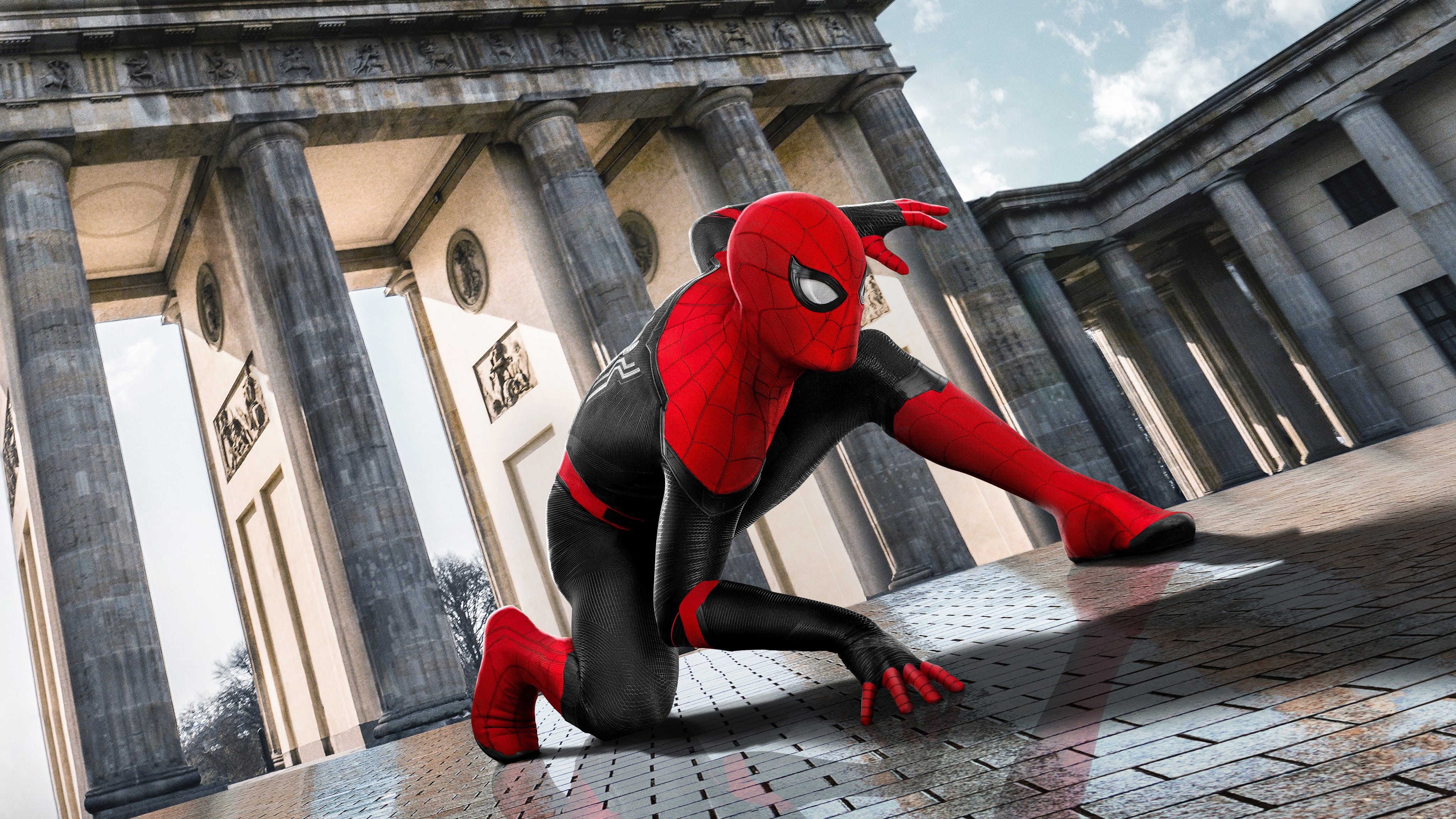 Black Suit Spider Man Far From Home Wallpapers