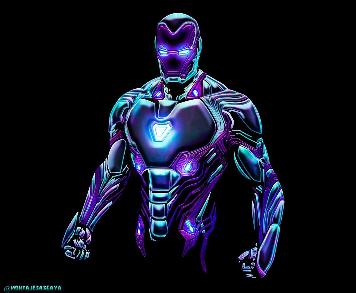 Silver Iron Man Suit 4K Wallpapers