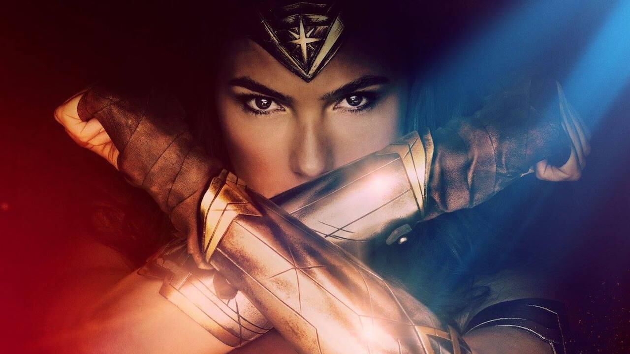 Wonder Woman With Strombreaker Wallpapers