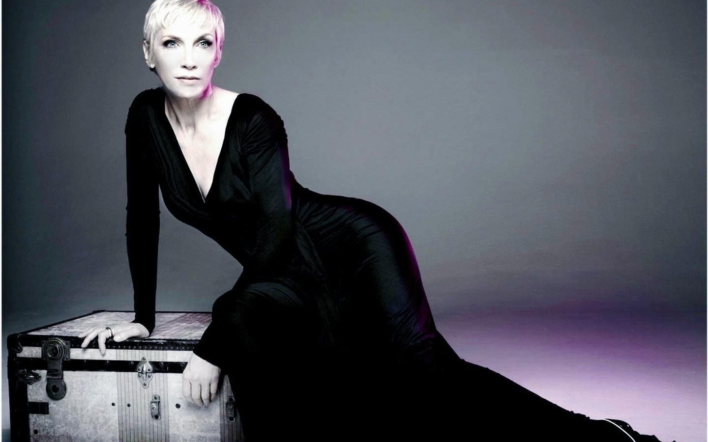 Annie Lennox Wallpapers