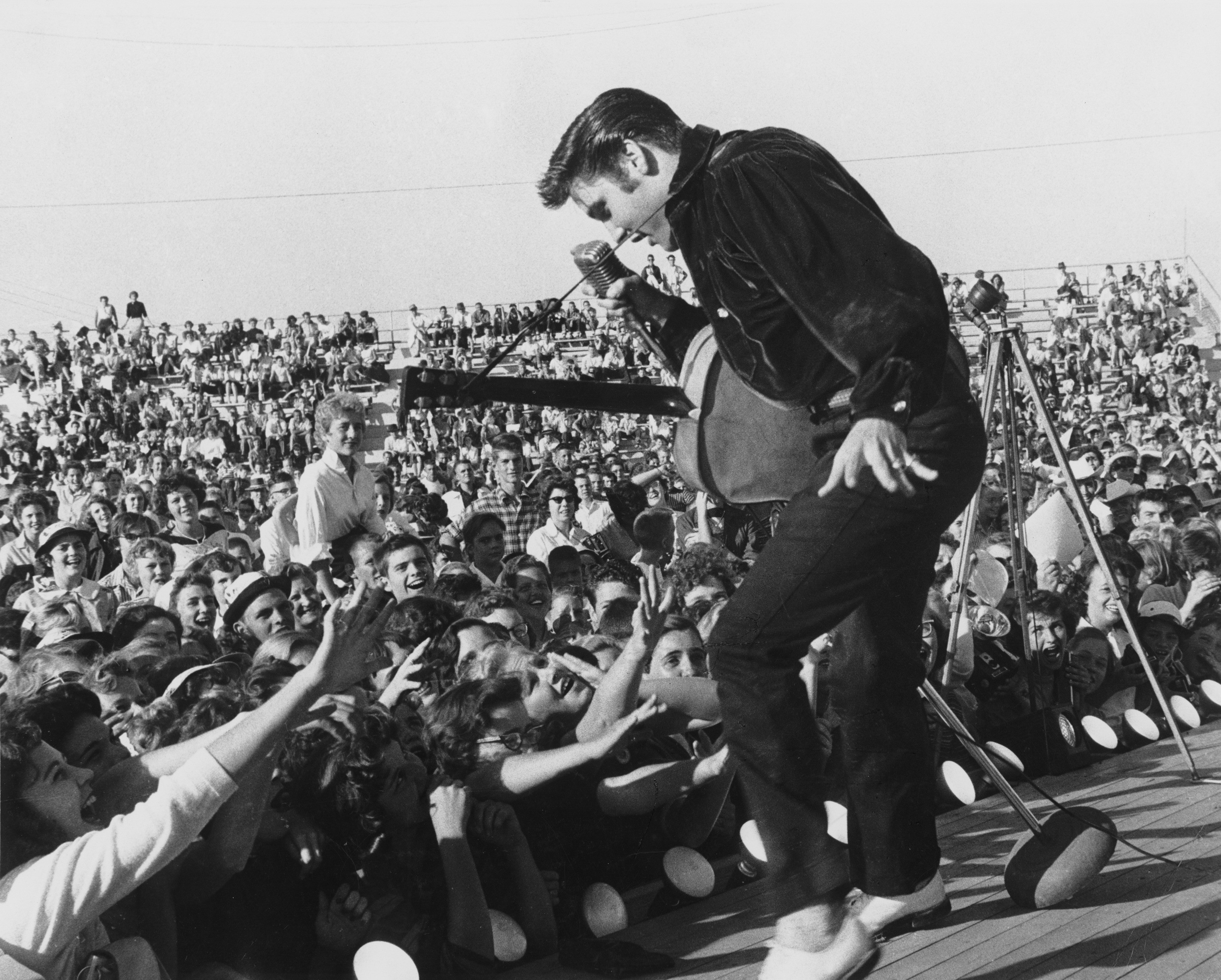 Elvis Presley Wallpapers