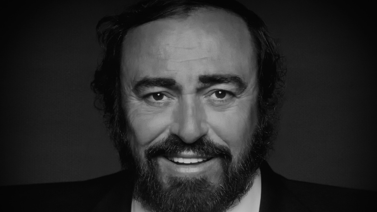 Luciano Pavarotti Wallpapers