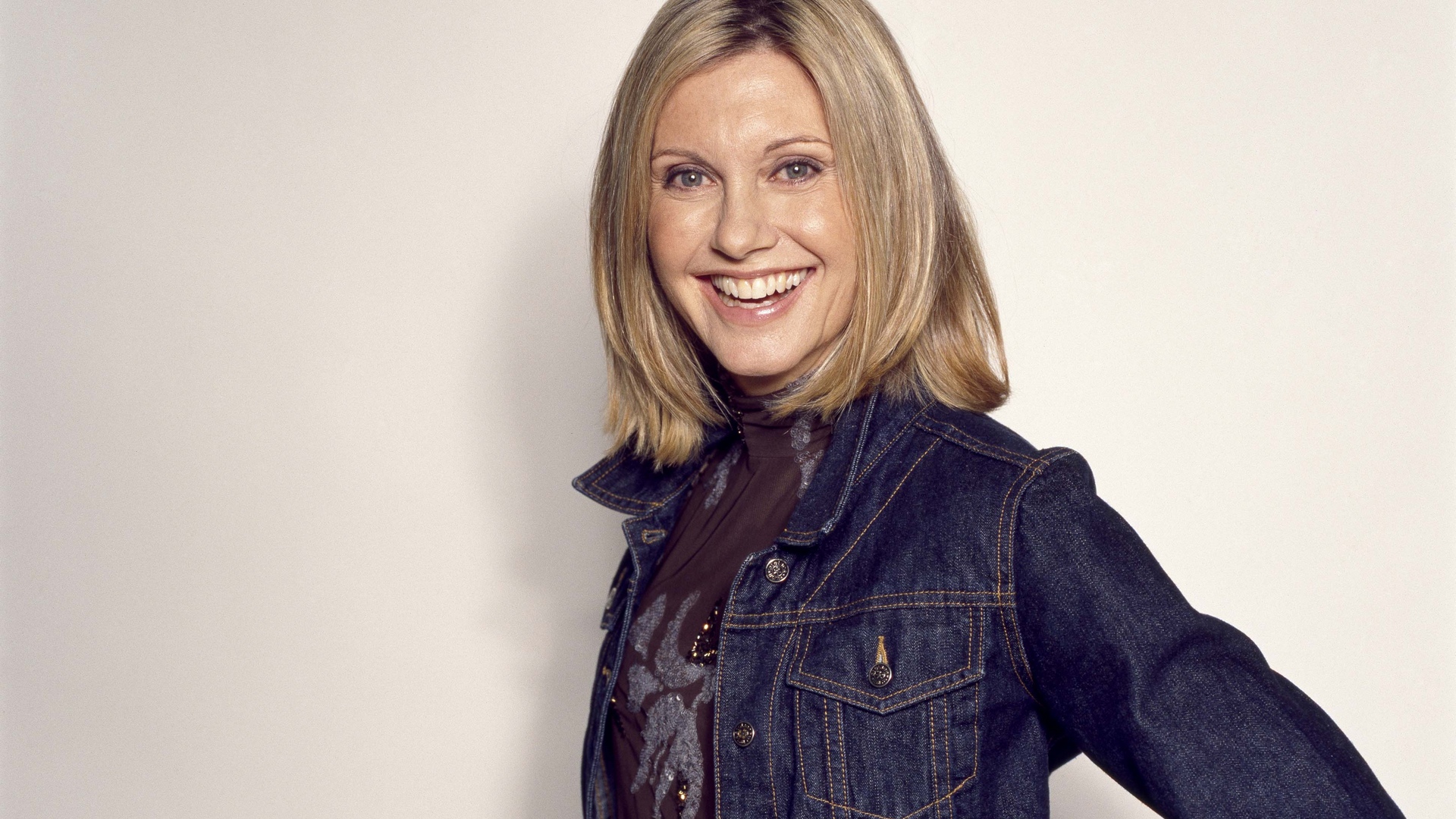 Olivia Newton-John Wallpapers