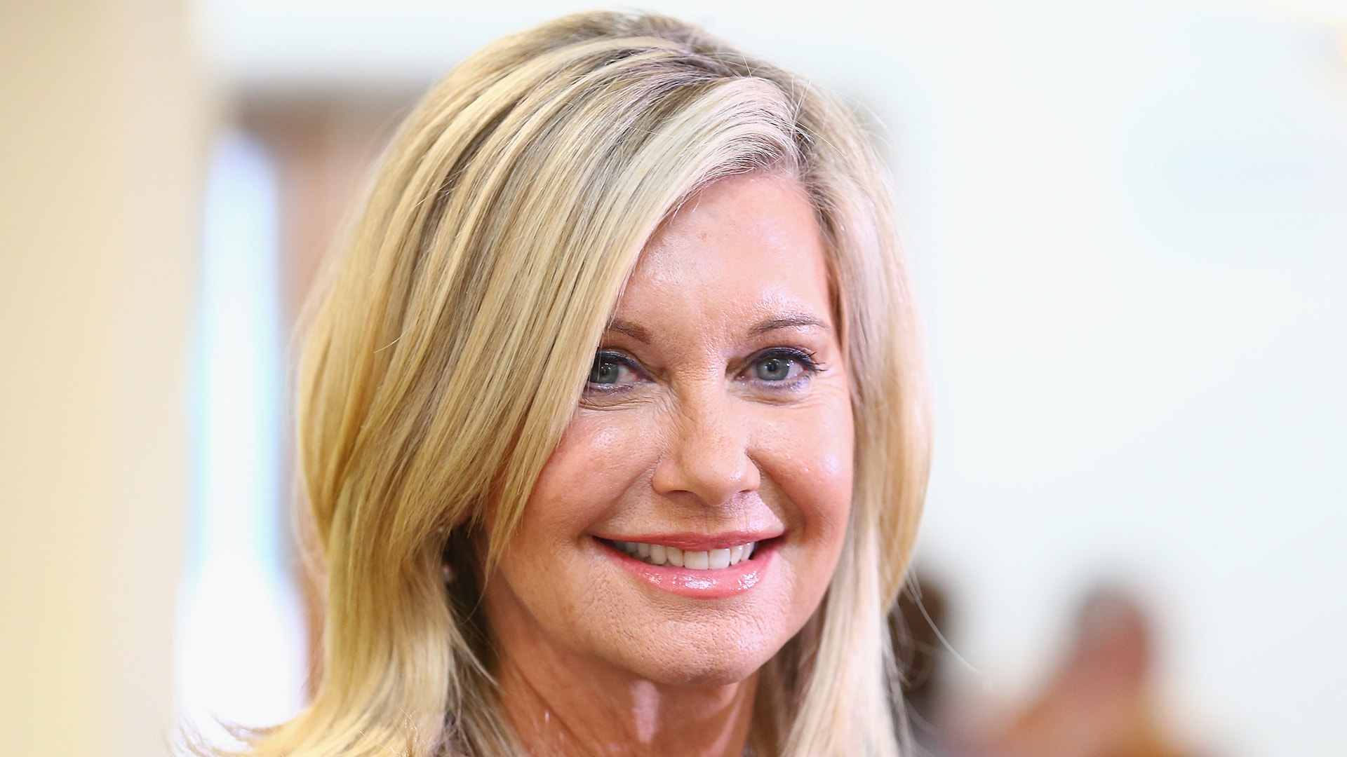 Olivia Newton-John Wallpapers