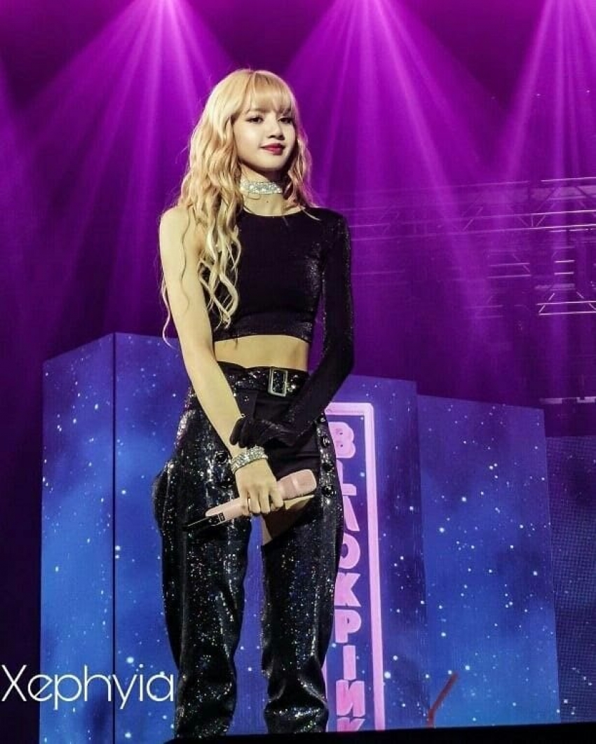 Lisa Blackpink Singer 2021 Wallpapers