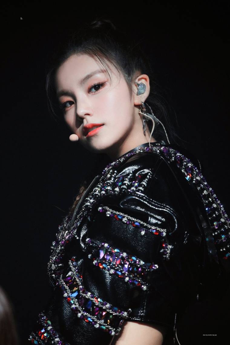 Yeji 2020 Itzy Wallpapers