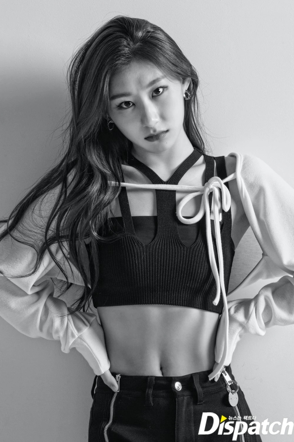 Itzy Chaeryeong Wallpapers