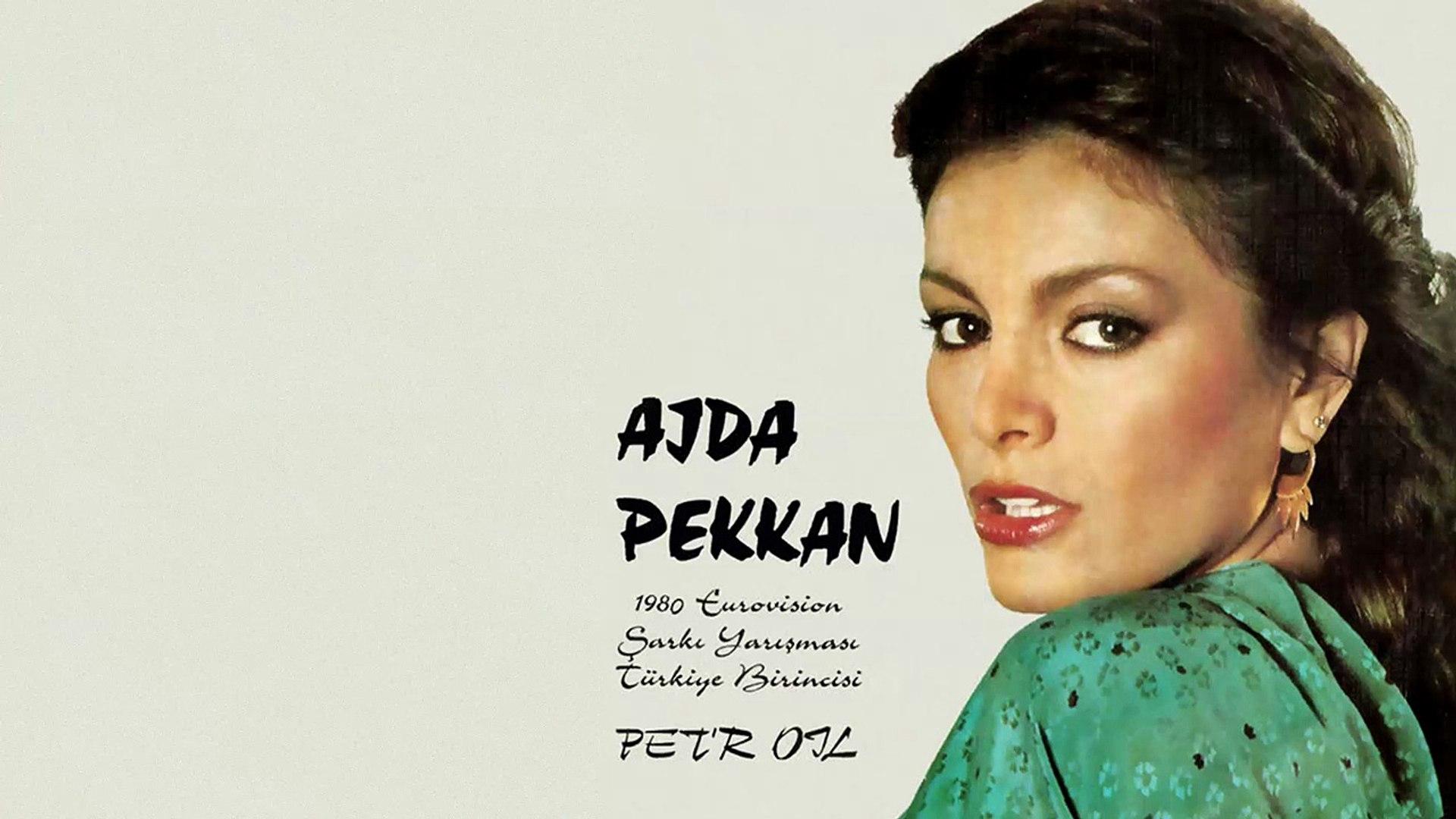 Ajda Pekkan Wallpapers