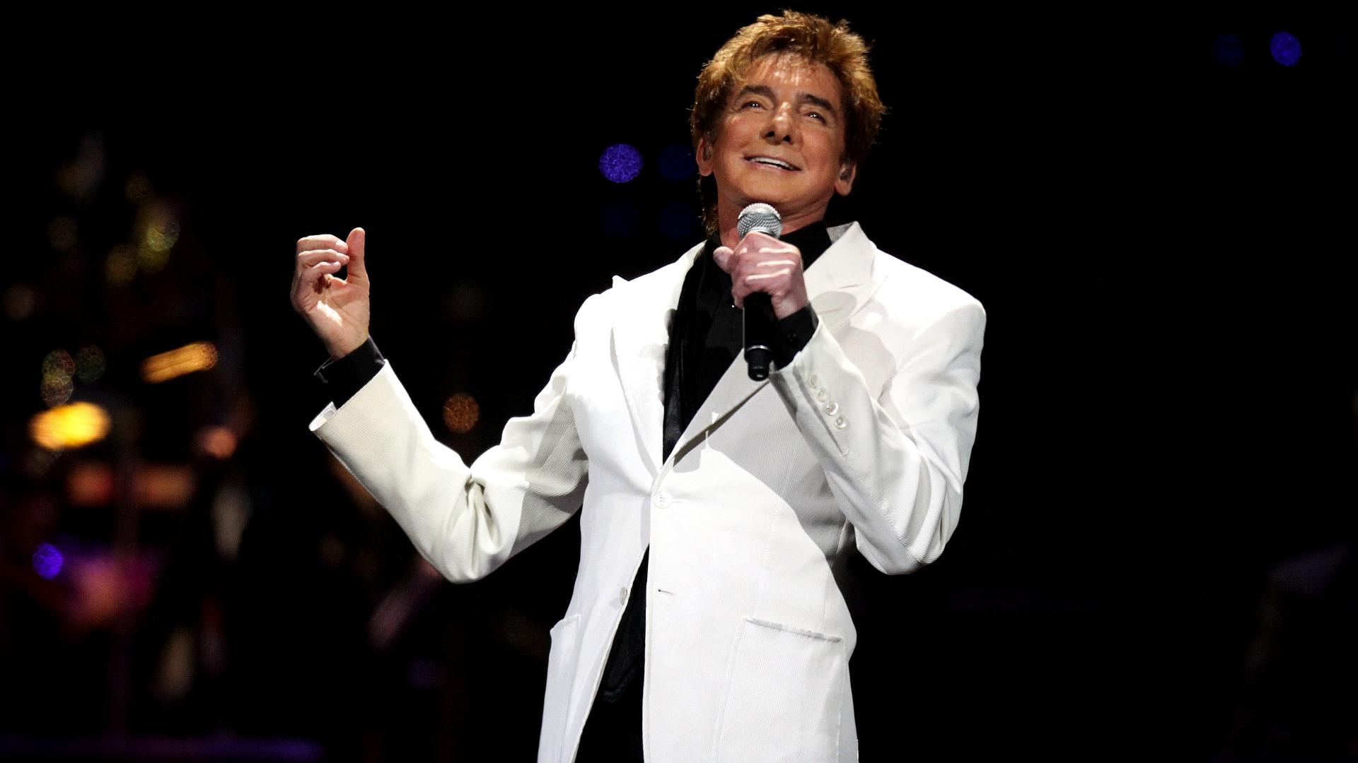 Barry Manilow Wallpapers