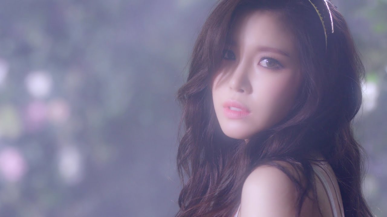 Jun Hyoseong Wallpapers