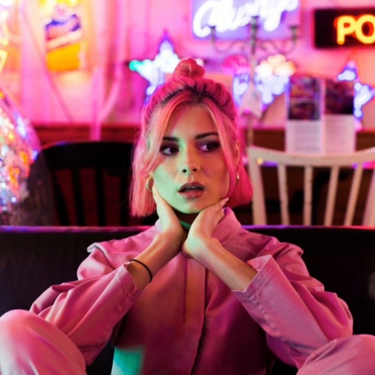 Nina Nesbitt Wallpapers