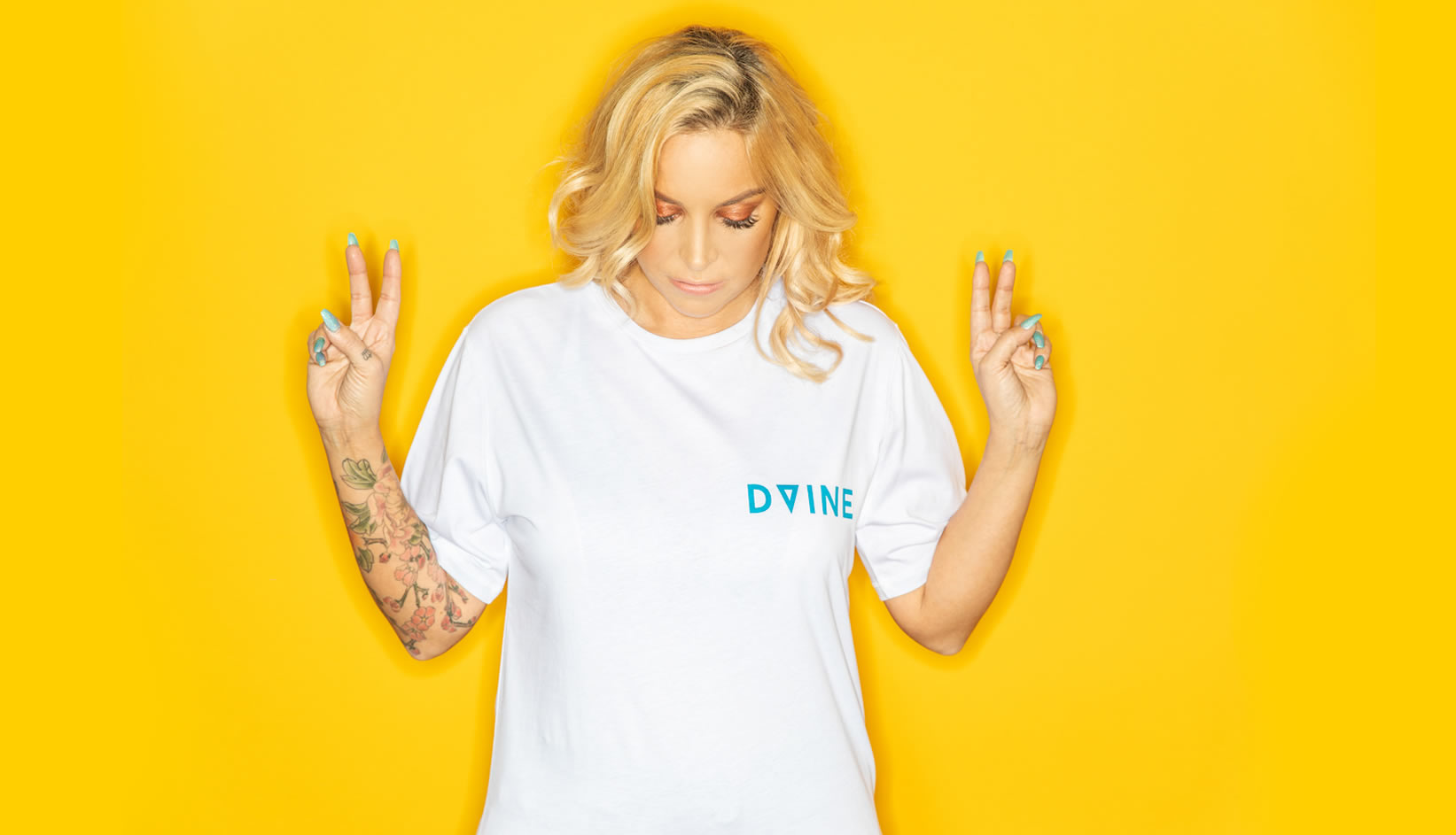 Sam Divine Wallpapers