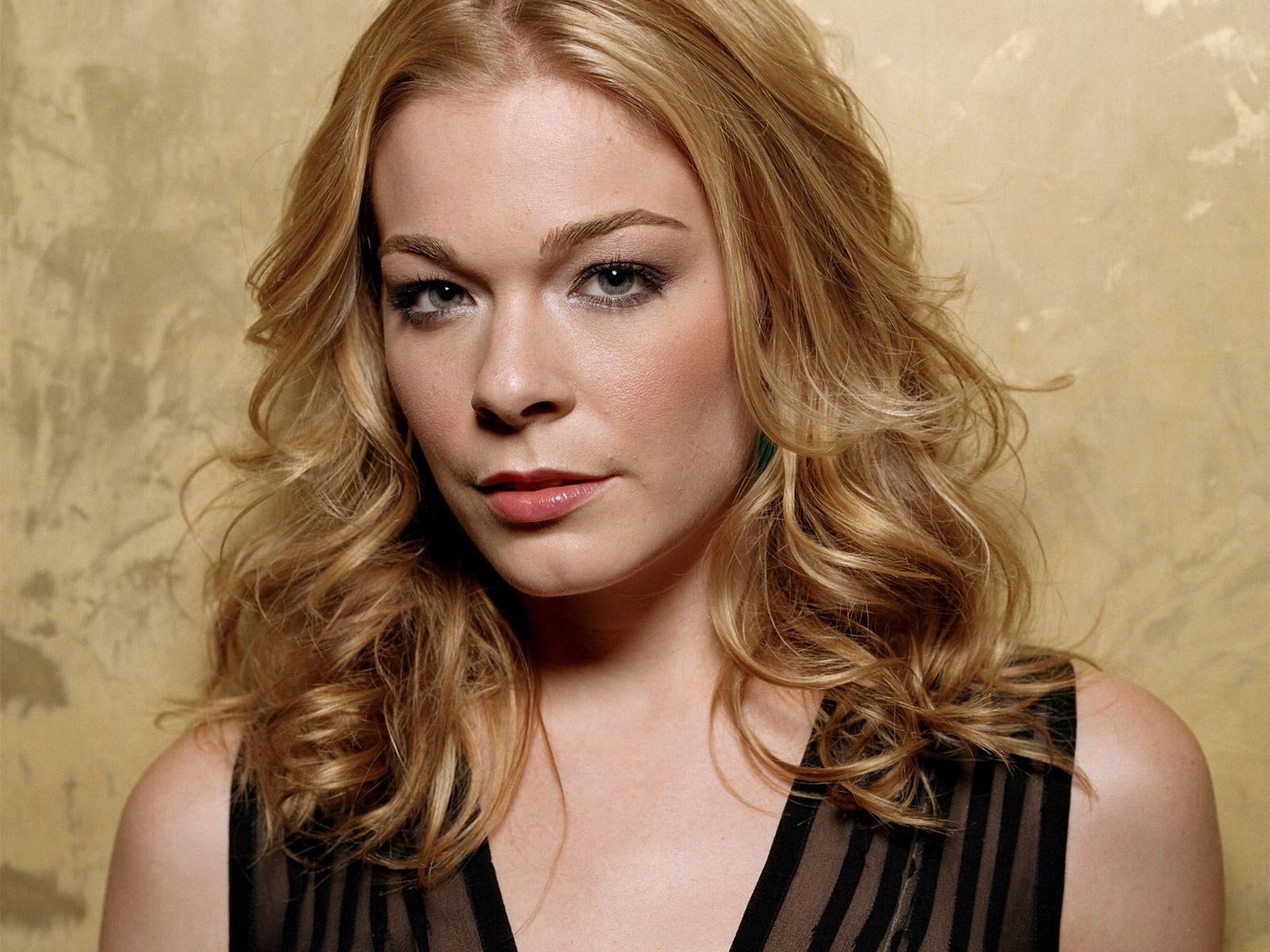 Leann Rimes Wallpapers