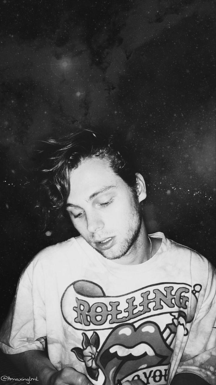 Luke Hemmings Wallpapers