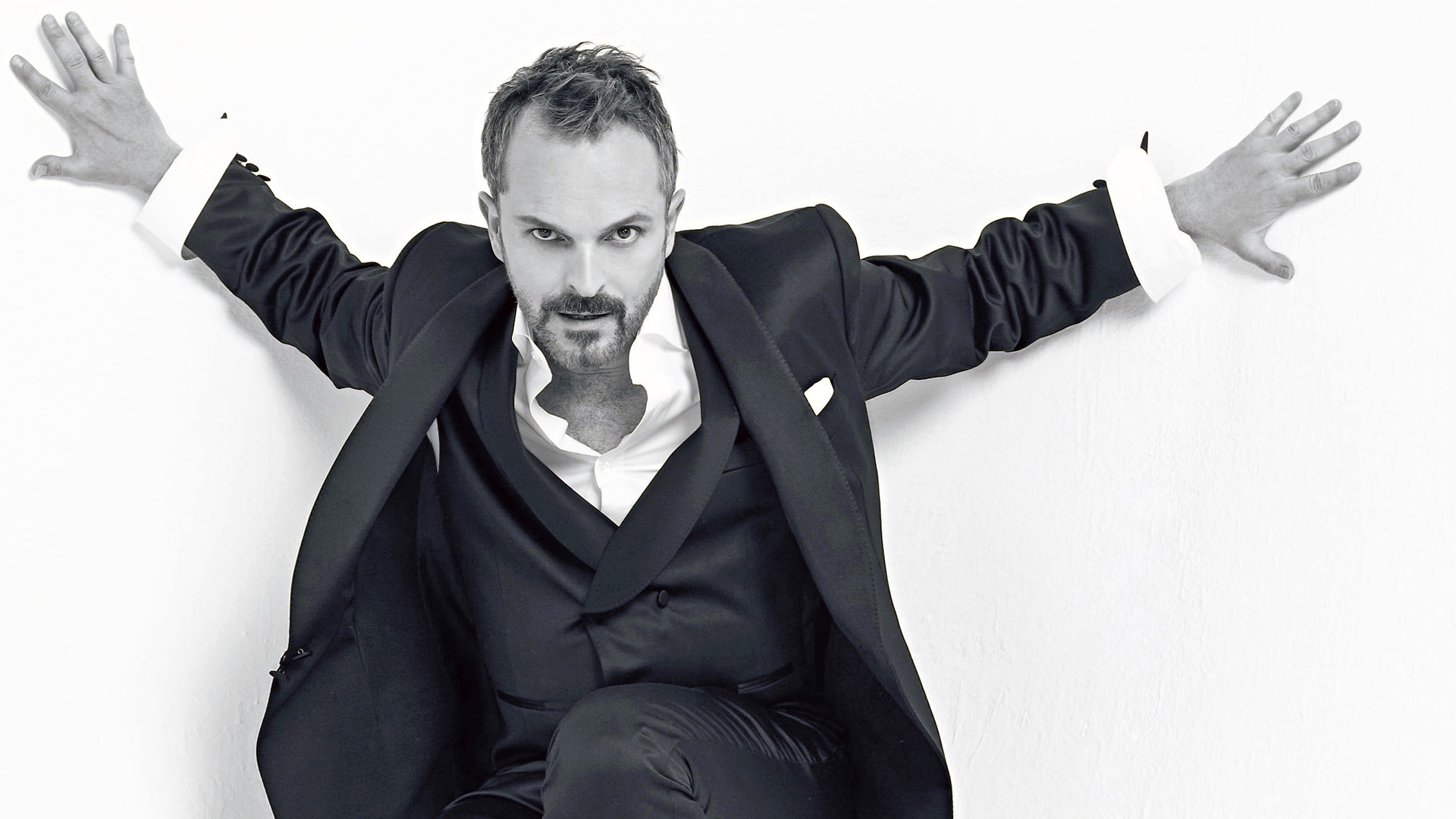 Miguel Bose Wallpapers