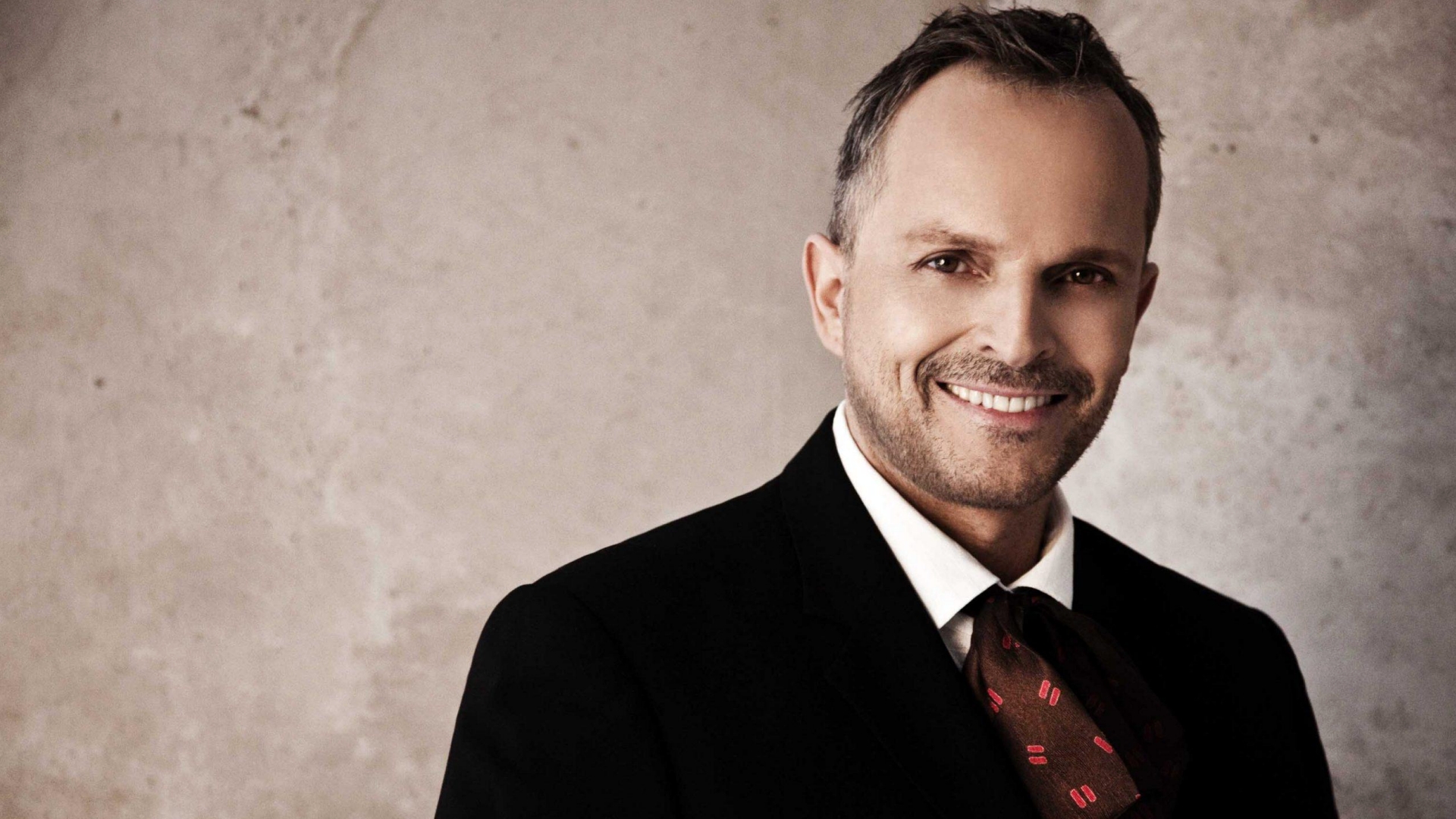 Miguel Bose Wallpapers