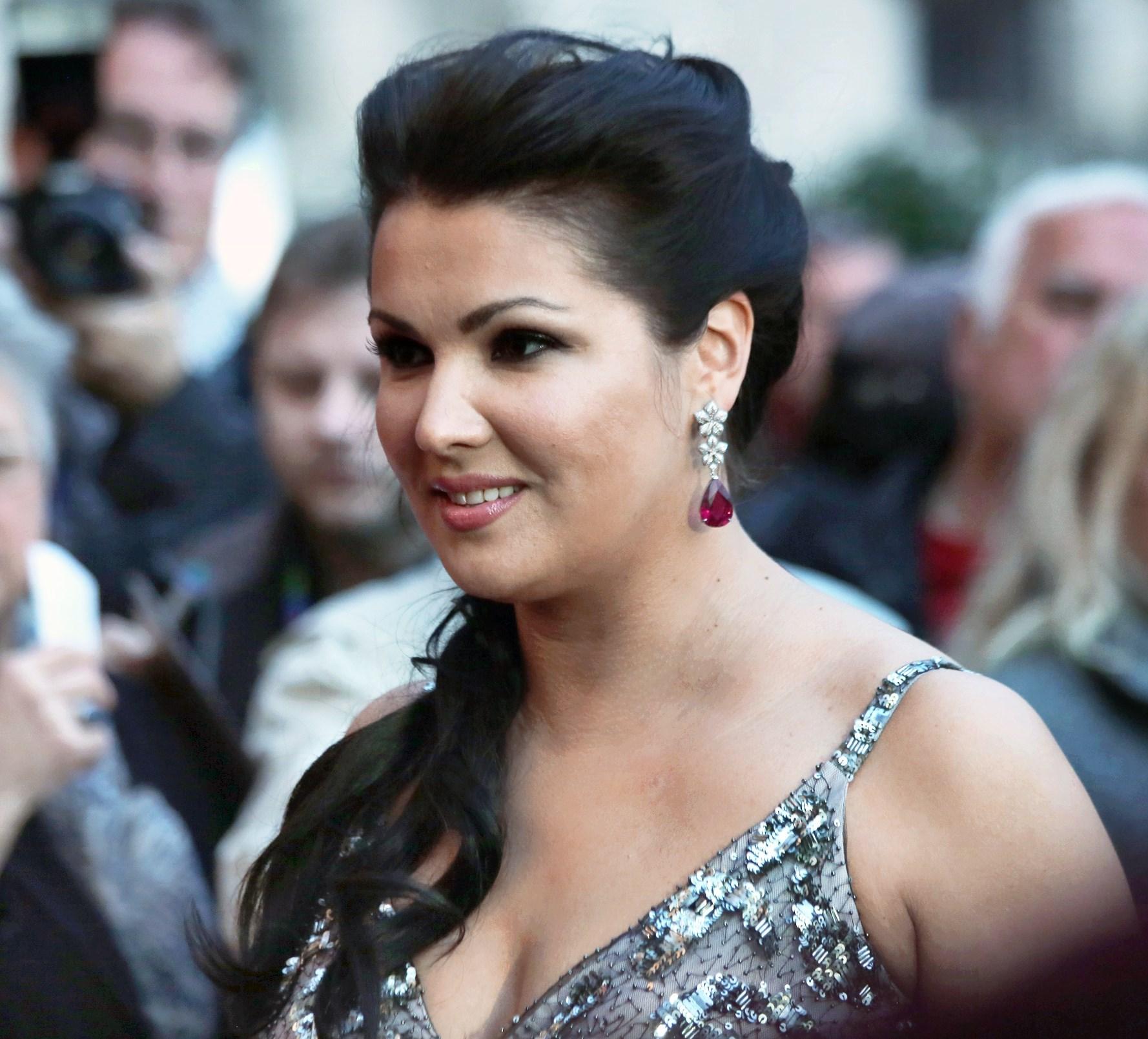 Anna Netrebko Wallpapers