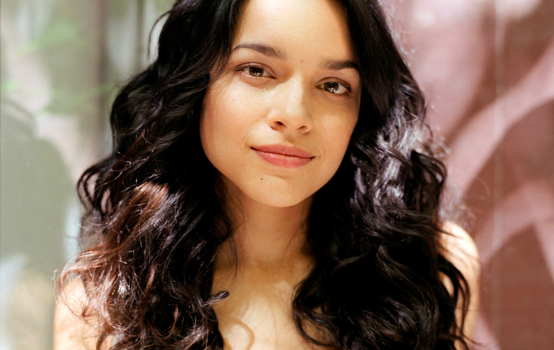 Norah Jones Wallpapers