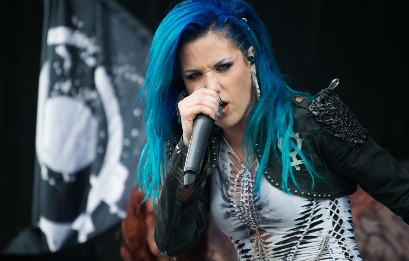 Alissa White-Gluz Wallpapers