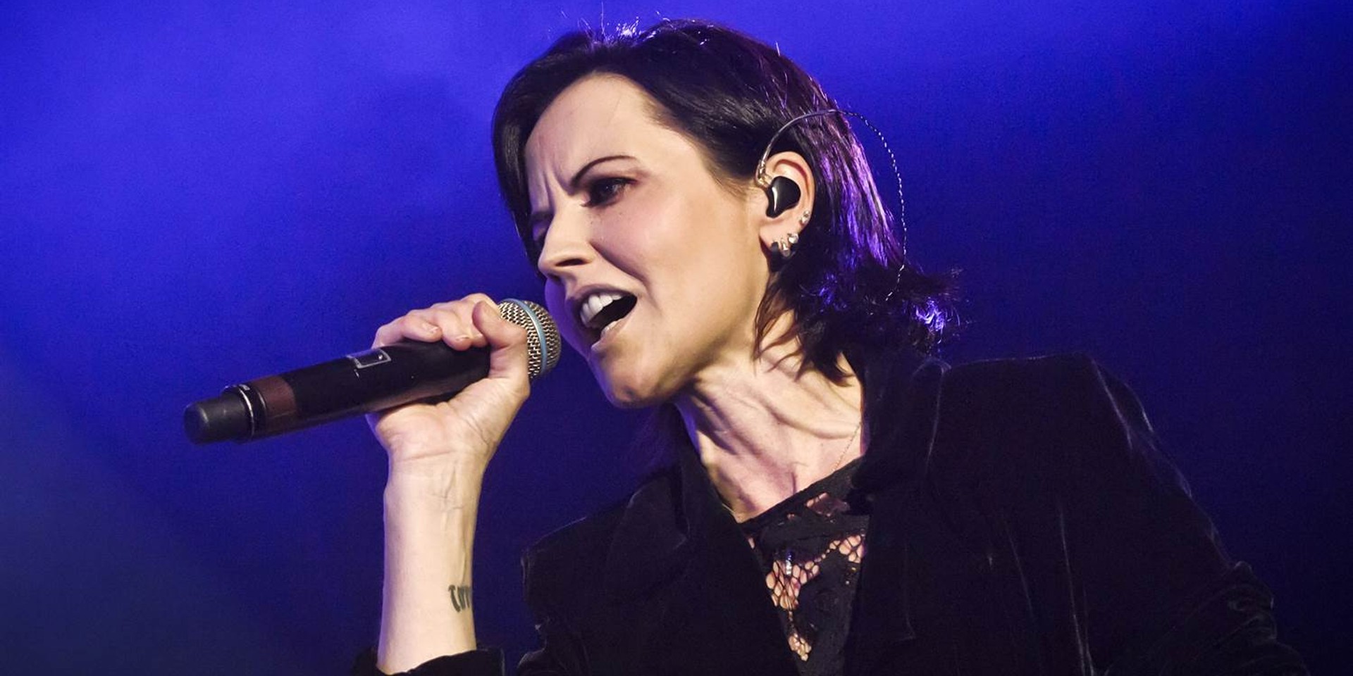 Dolores O' Riordan Wallpapers