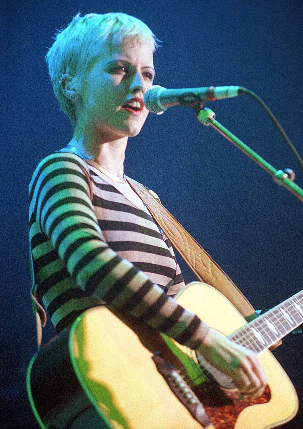 Dolores O' Riordan Wallpapers