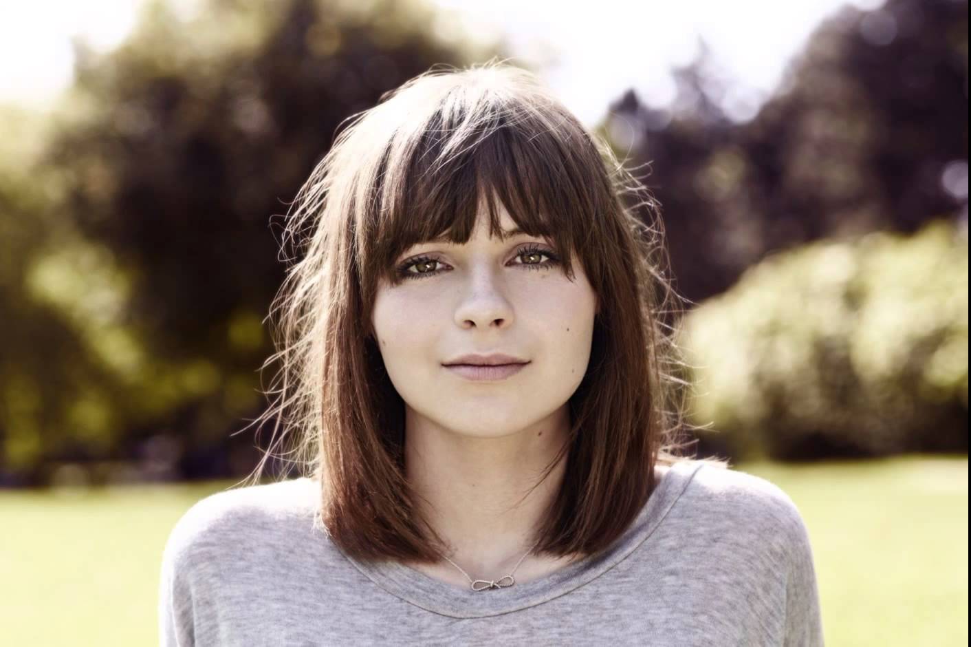 Gabrielle Aplin Wallpapers