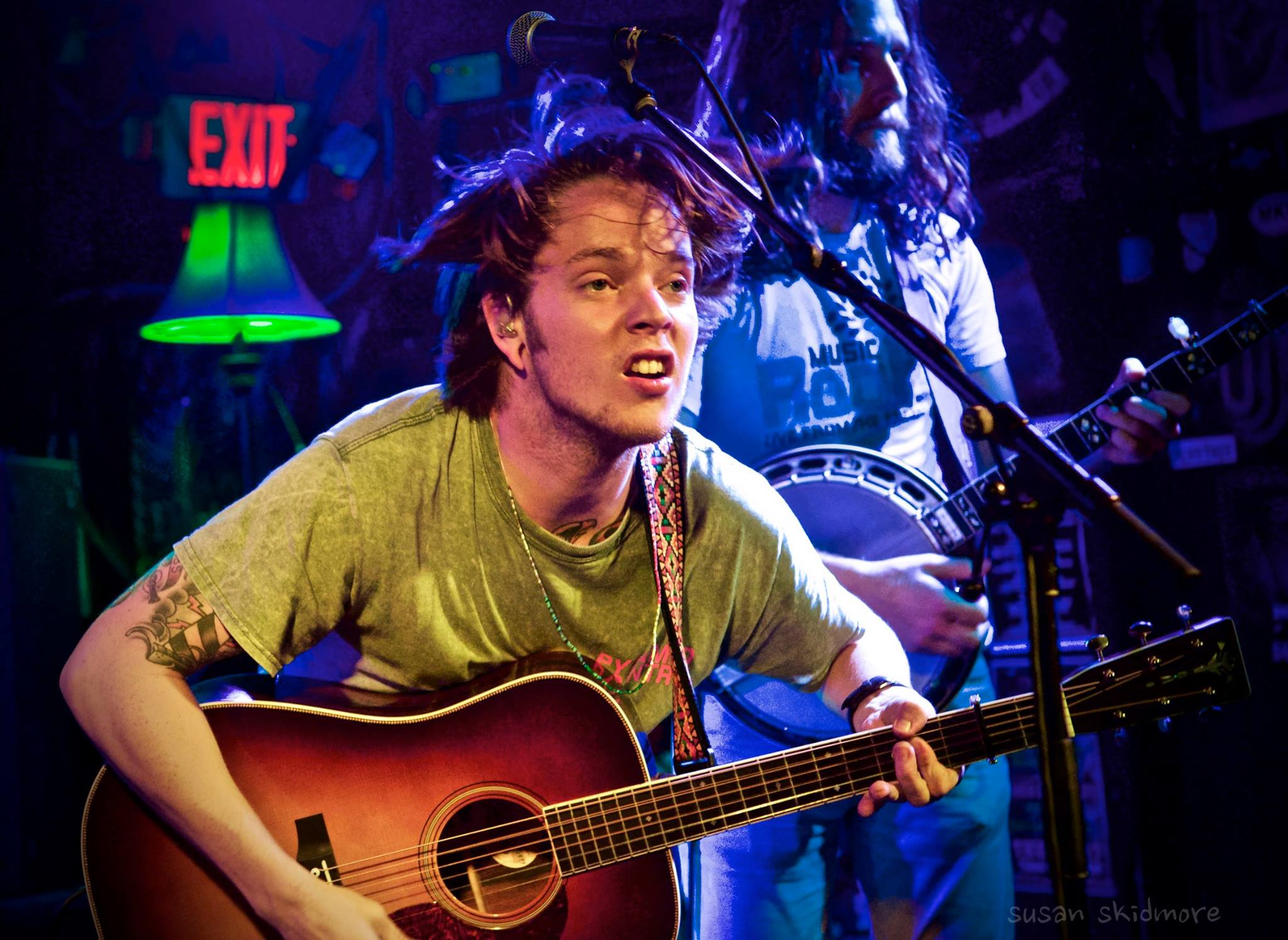 Billy Strings Wallpapers