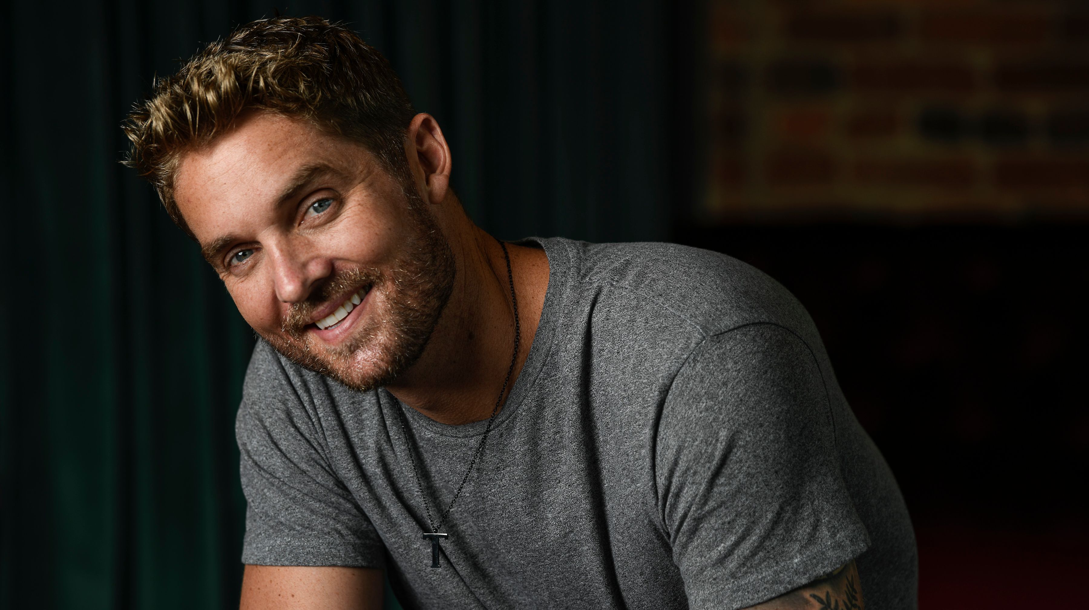 Brett Young Wallpapers