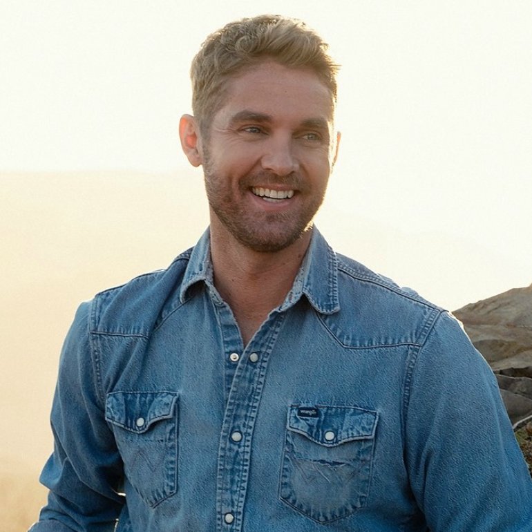 Brett Young Wallpapers