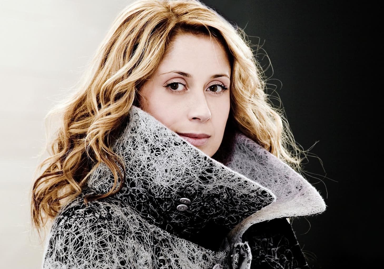 Lara Fabian Wallpapers