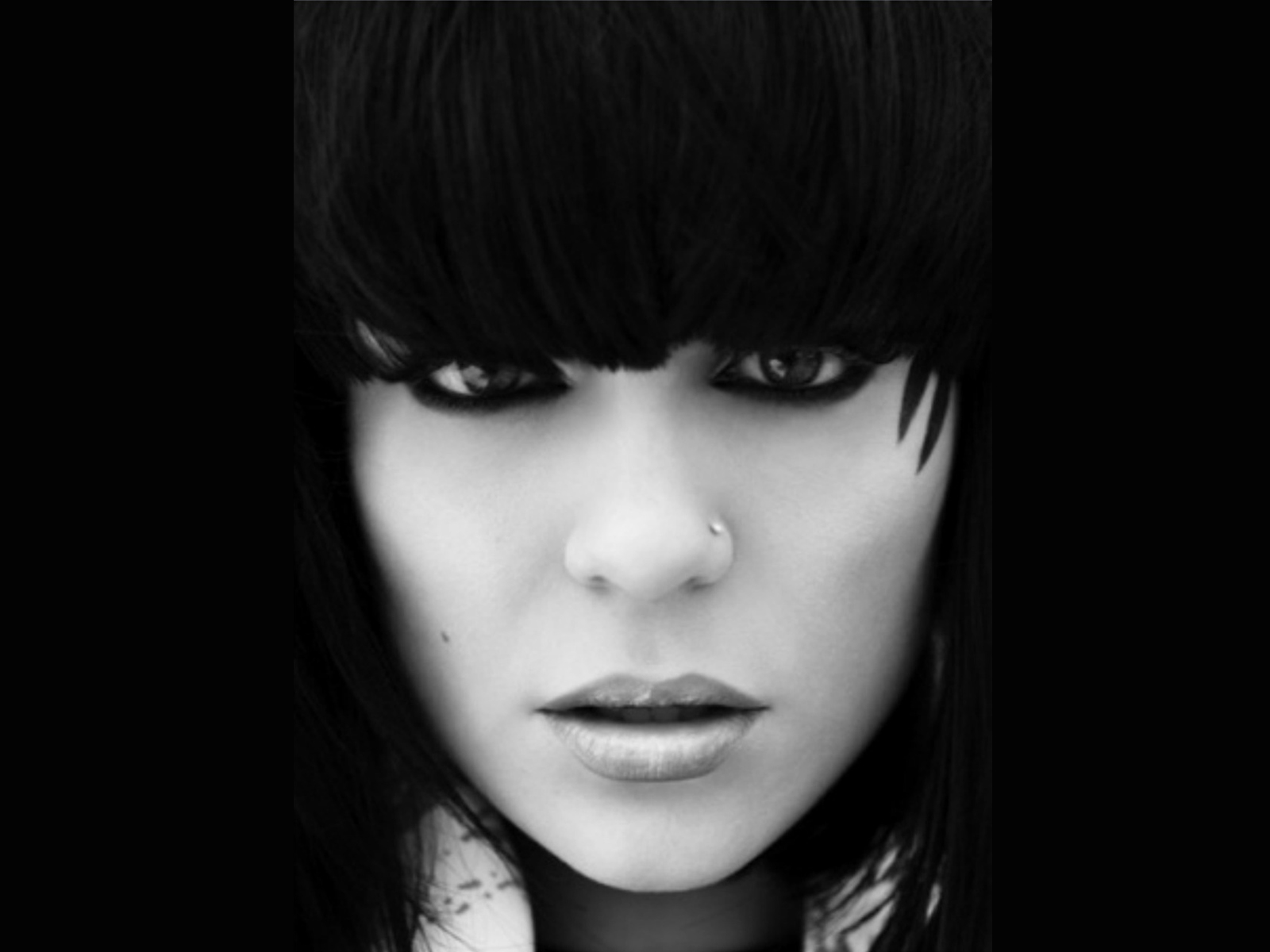 Jessie J Wallpapers