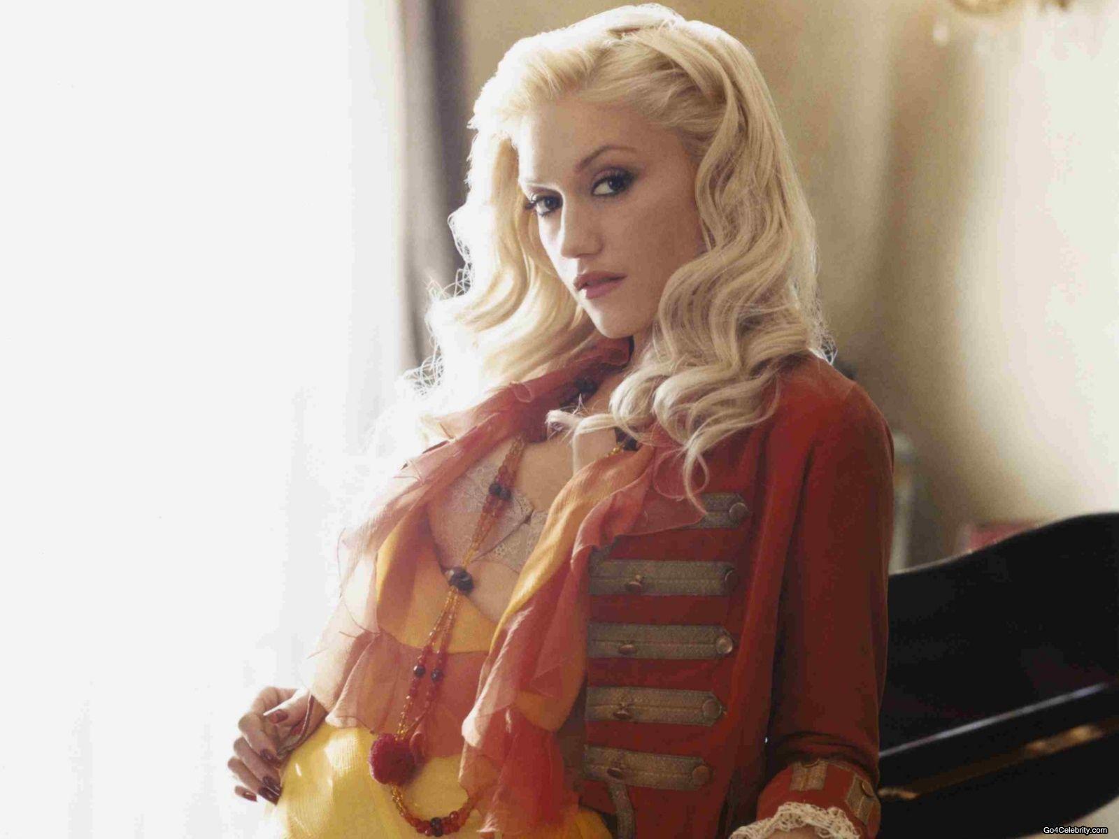 Gwen Stefani Wallpapers