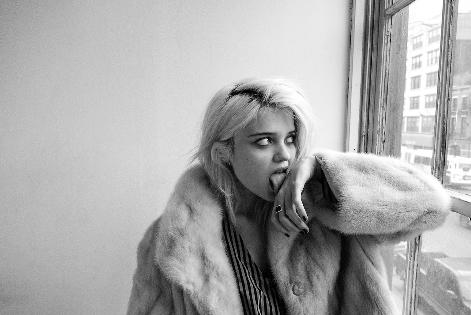 Sky Ferreira Wallpapers