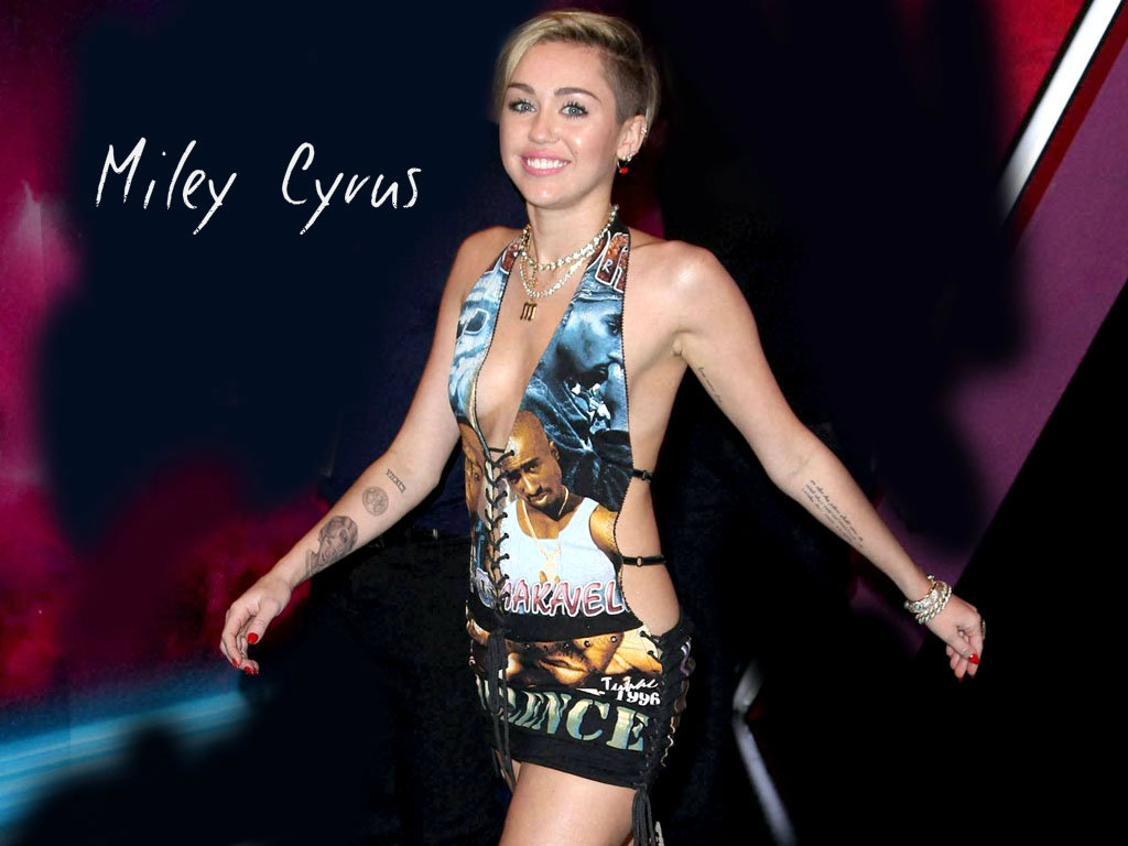 Miley Cyrus Wallpapers