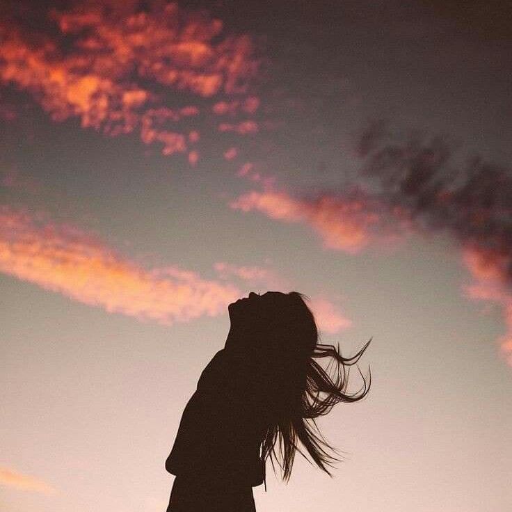 Broken Girl Looking At Sky Wallpapers