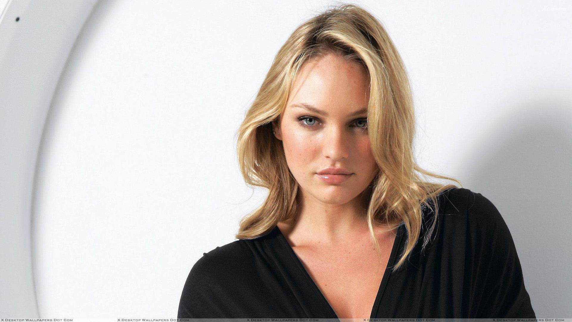 2020 Candice Swanepoel Wallpapers