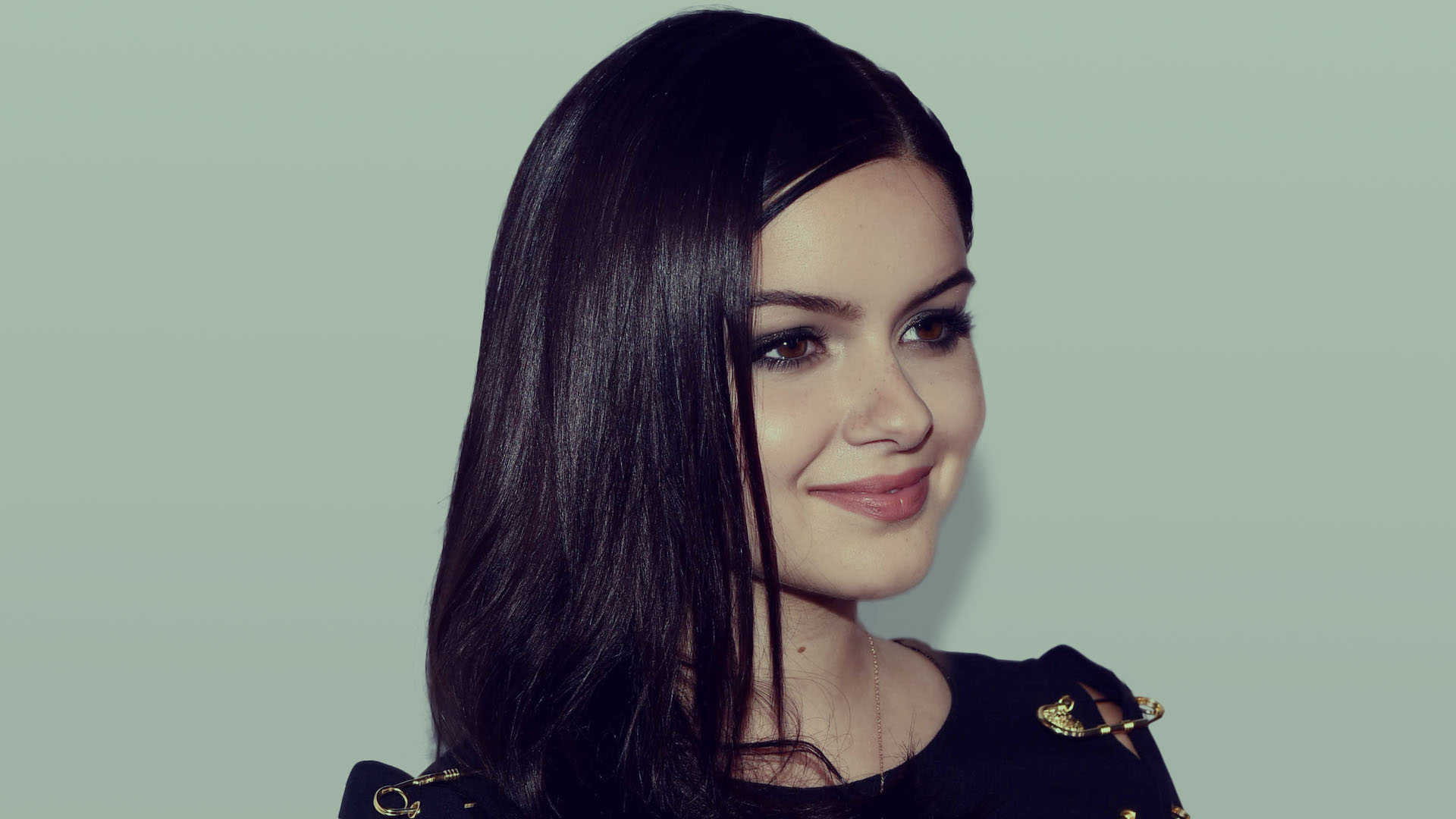 4K Ariel Winter Wallpapers