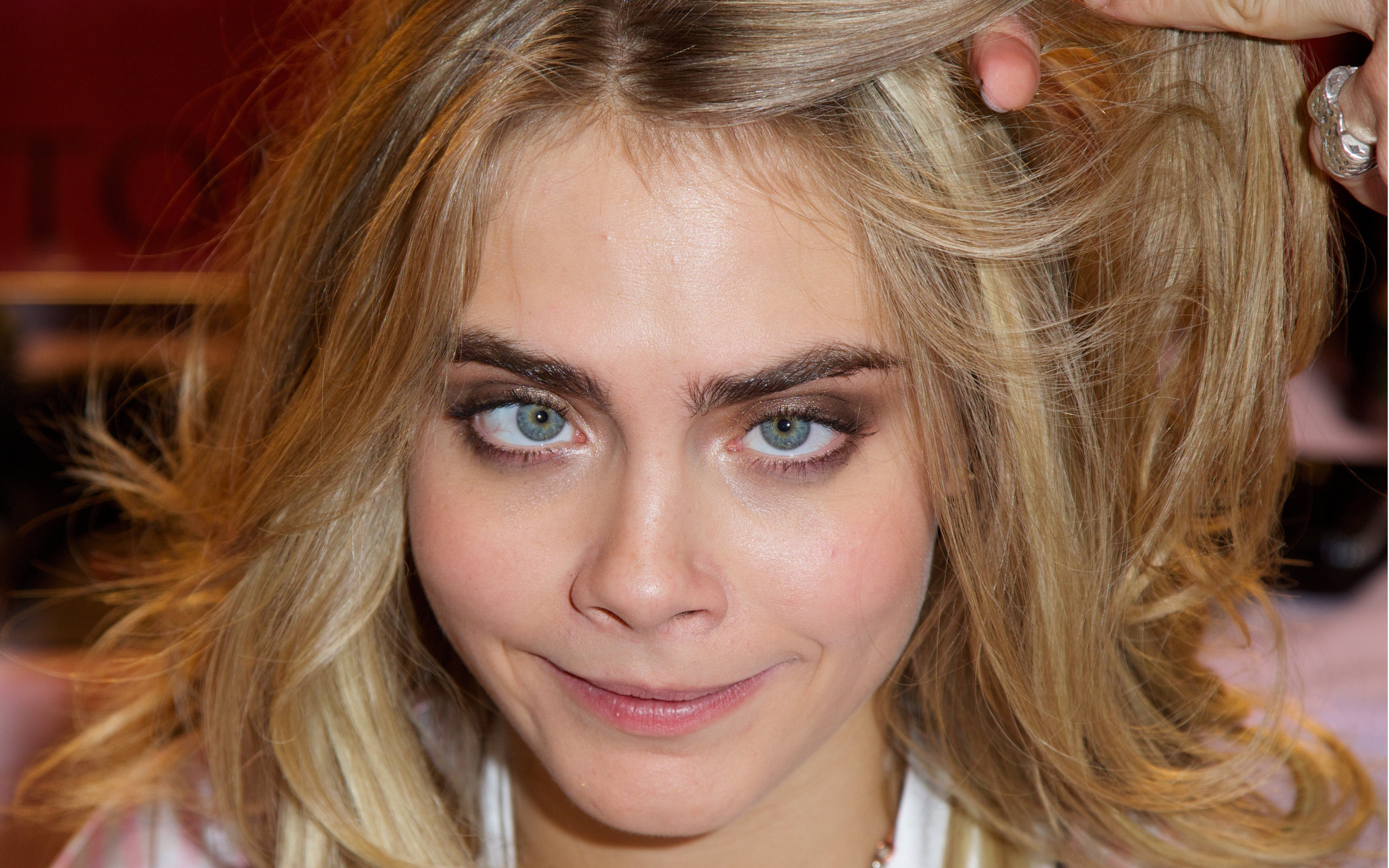 4K Cara Delevingne Photo Shoot Wallpapers