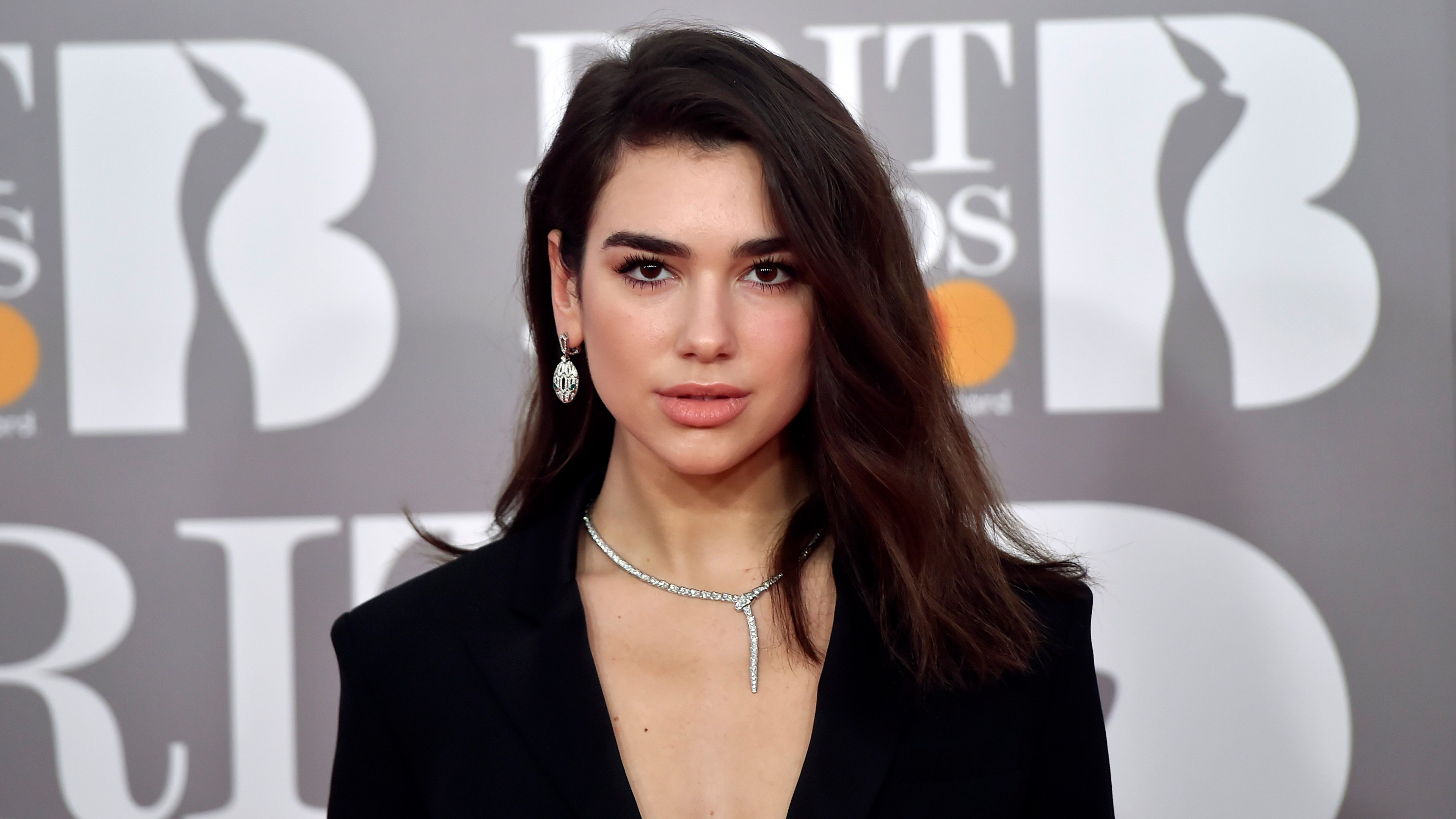 4K Dua Lipa 2020 Wallpapers