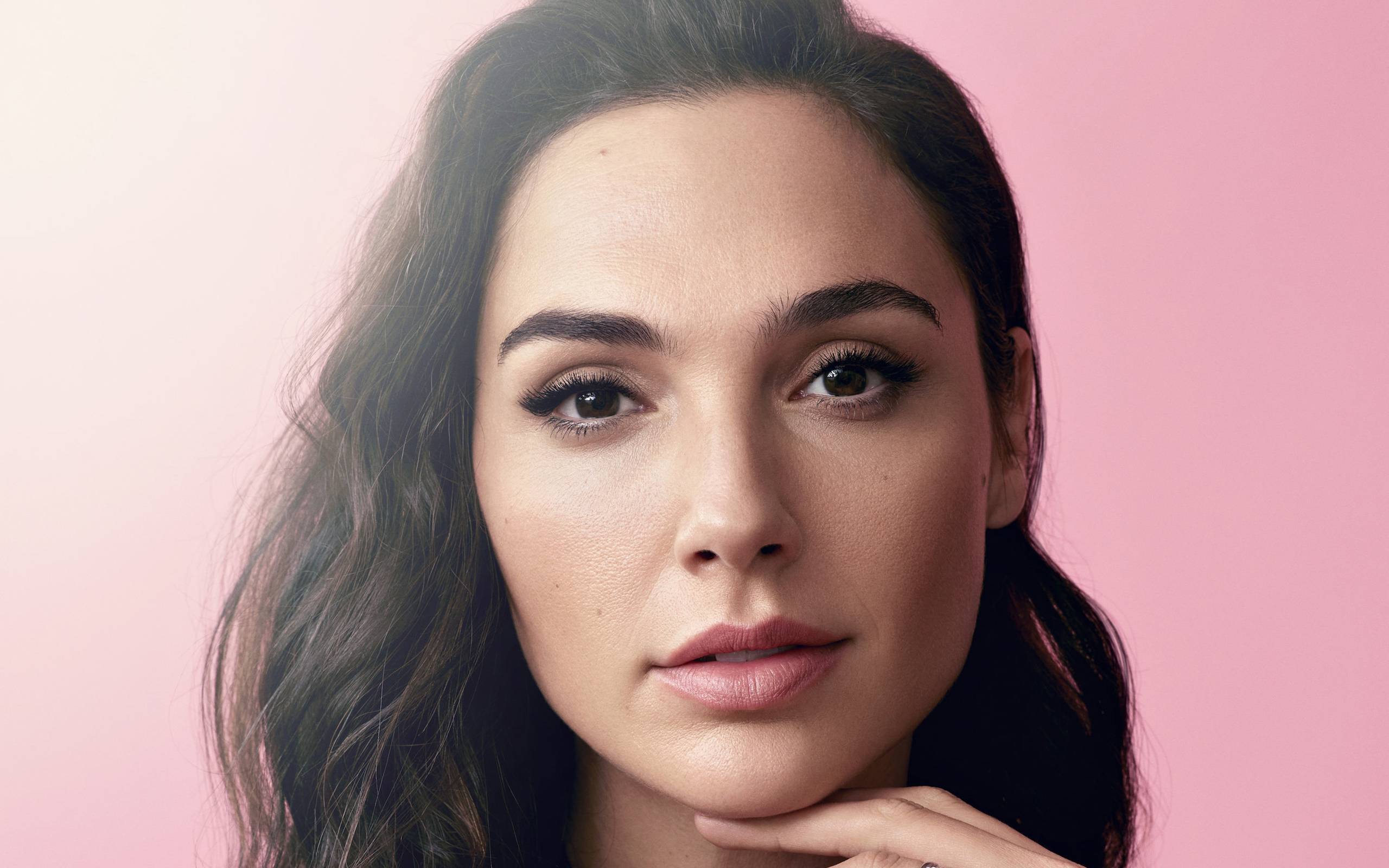 4K Gal Gadot Face 2020 Wallpapers