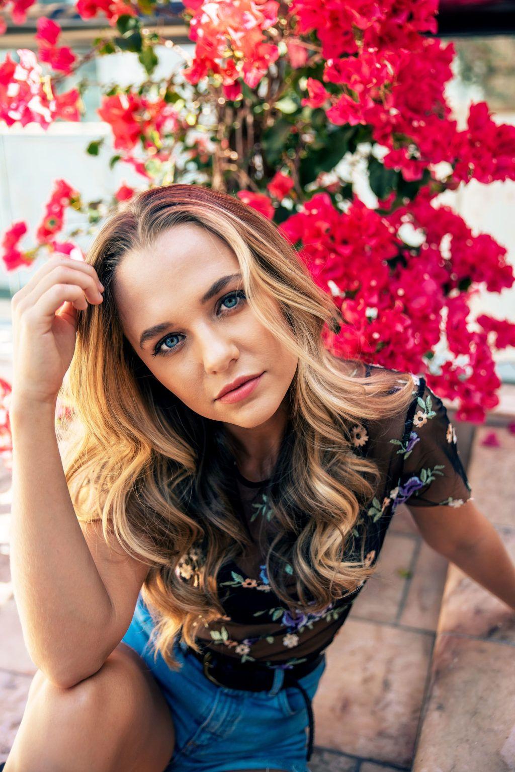 4k Madison Iseman Wallpapers